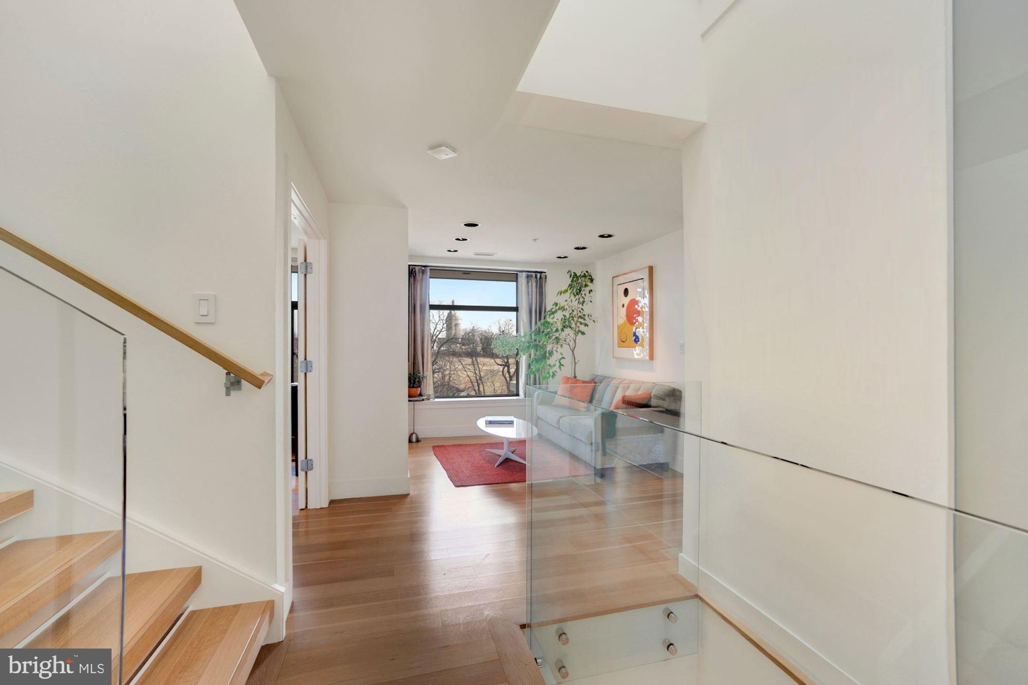 FRIENDSHIP HEIGHTS - Residential