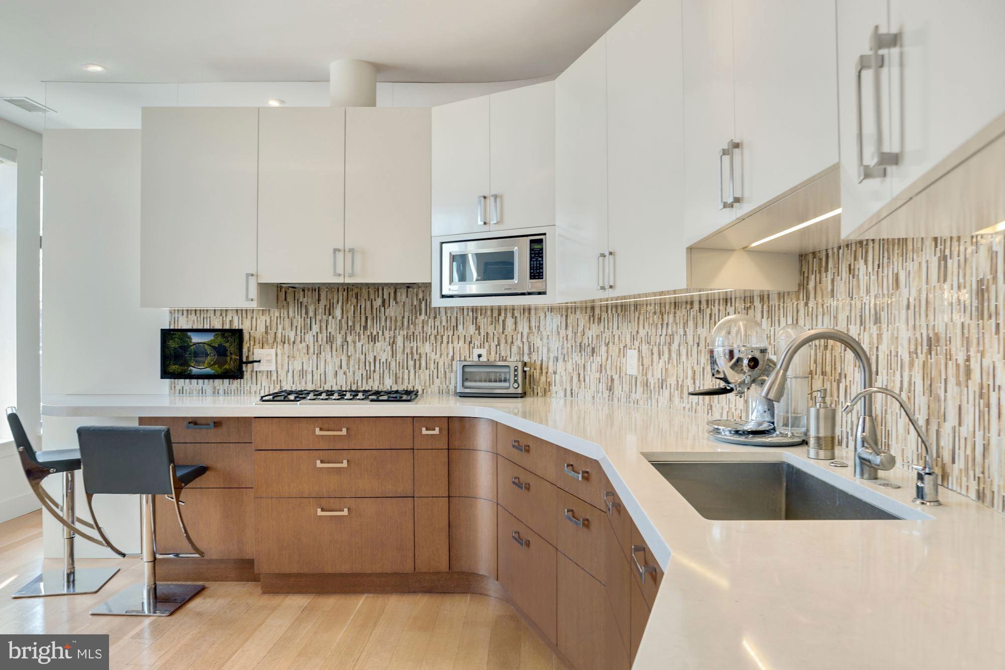 FRIENDSHIP HEIGHTS - Residential