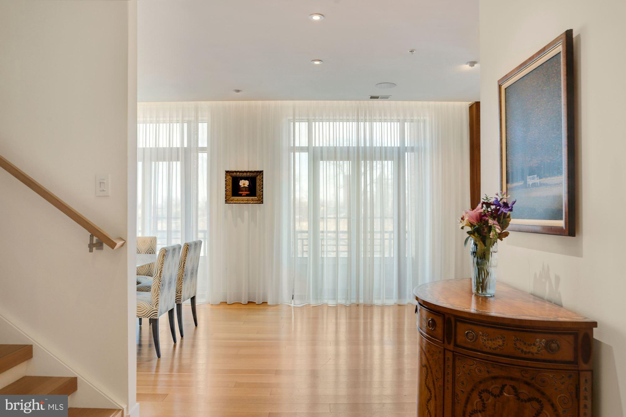 FRIENDSHIP HEIGHTS - Residential