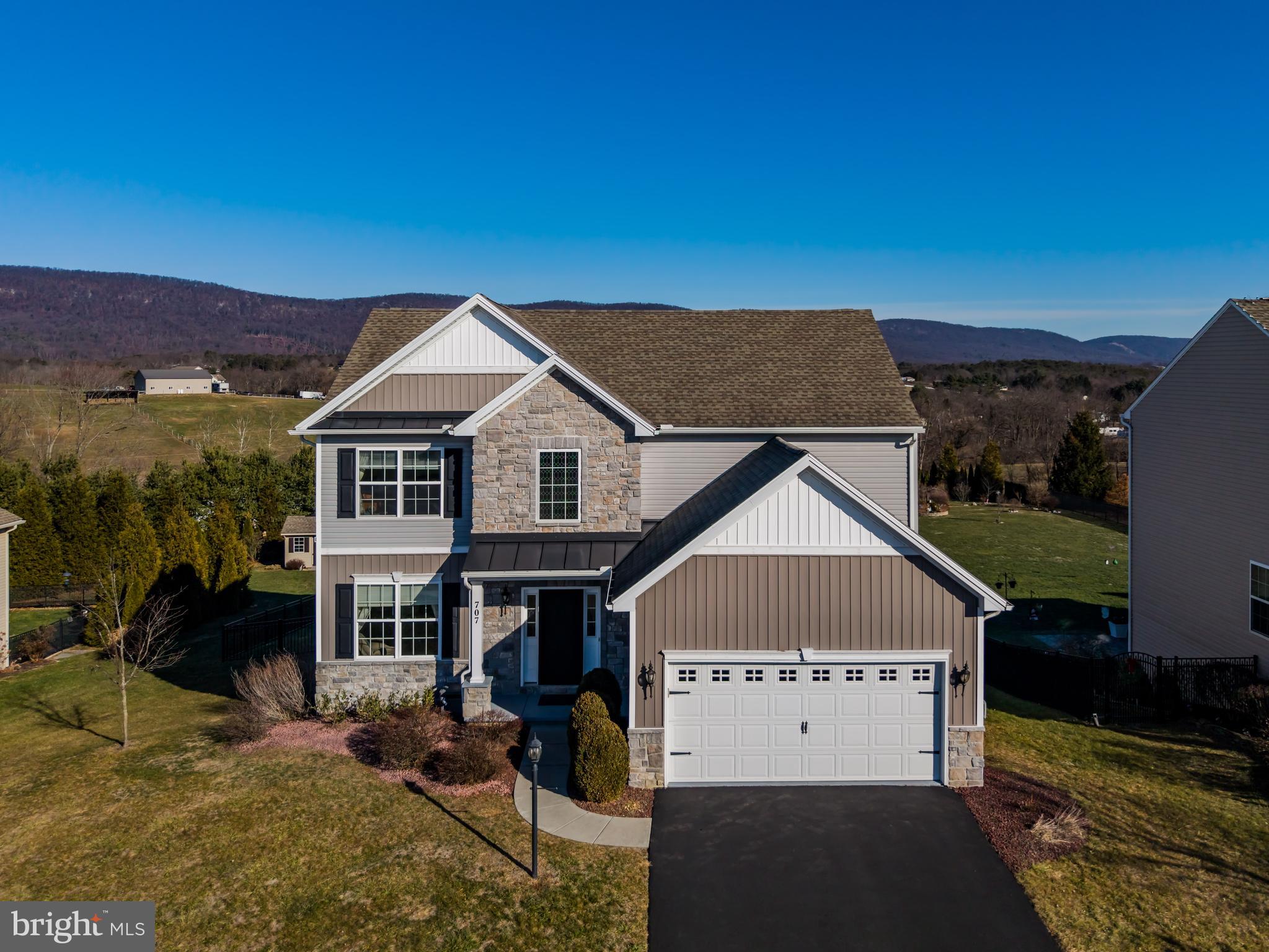 707 APPALACHIAN AVENUE