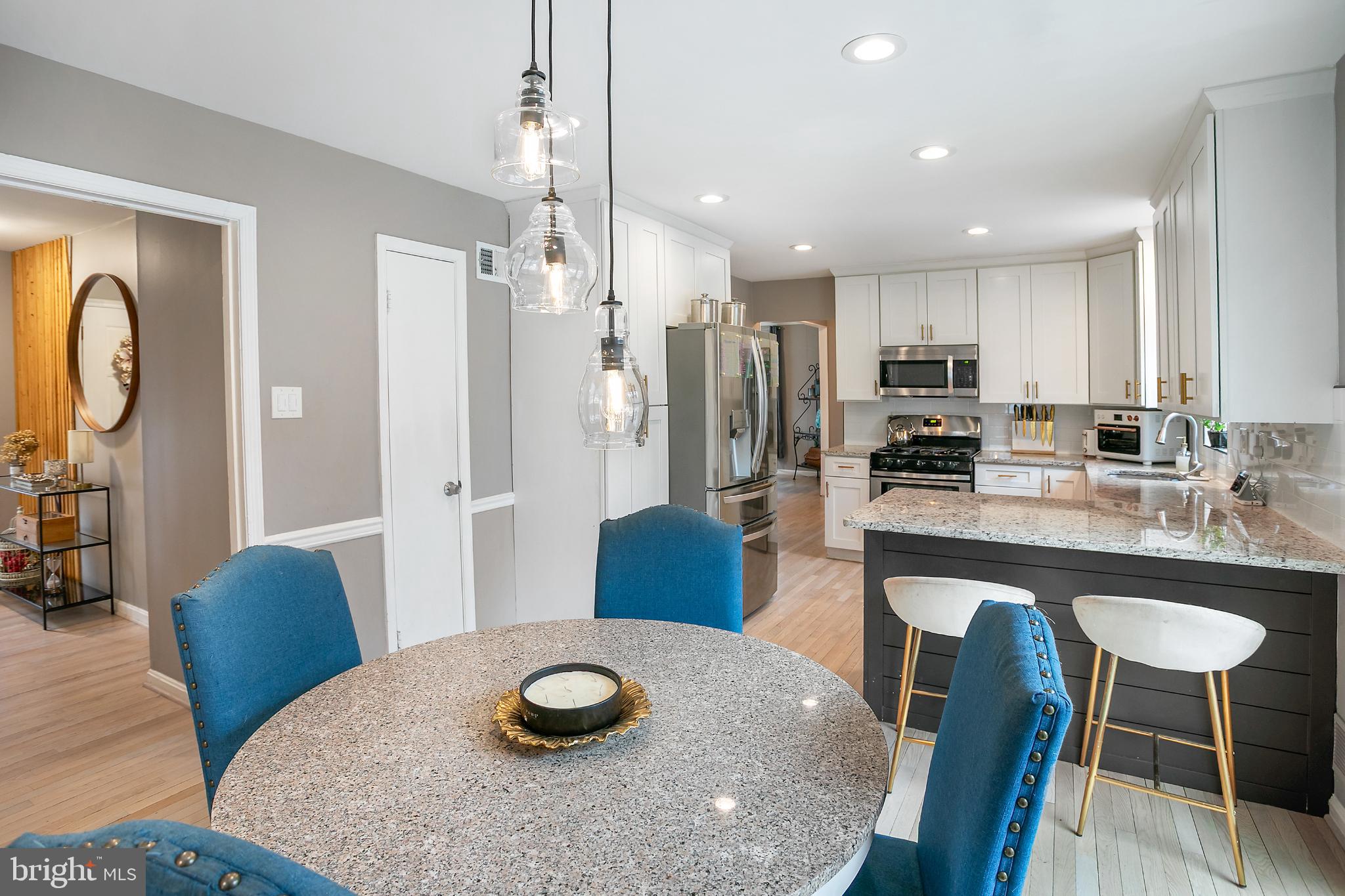 HAYFIELD FARM - Residential