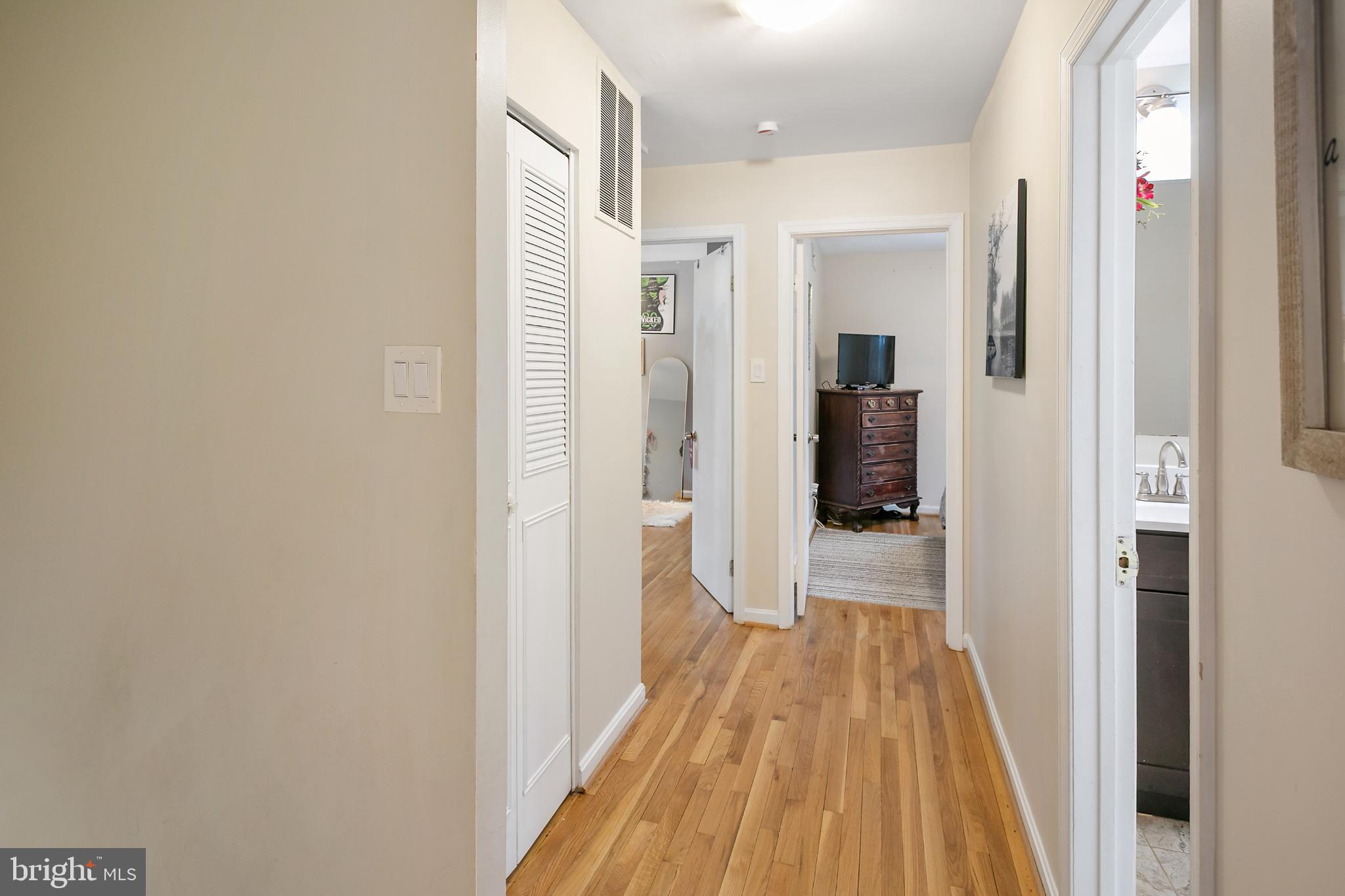 HAYFIELD FARM - Residential