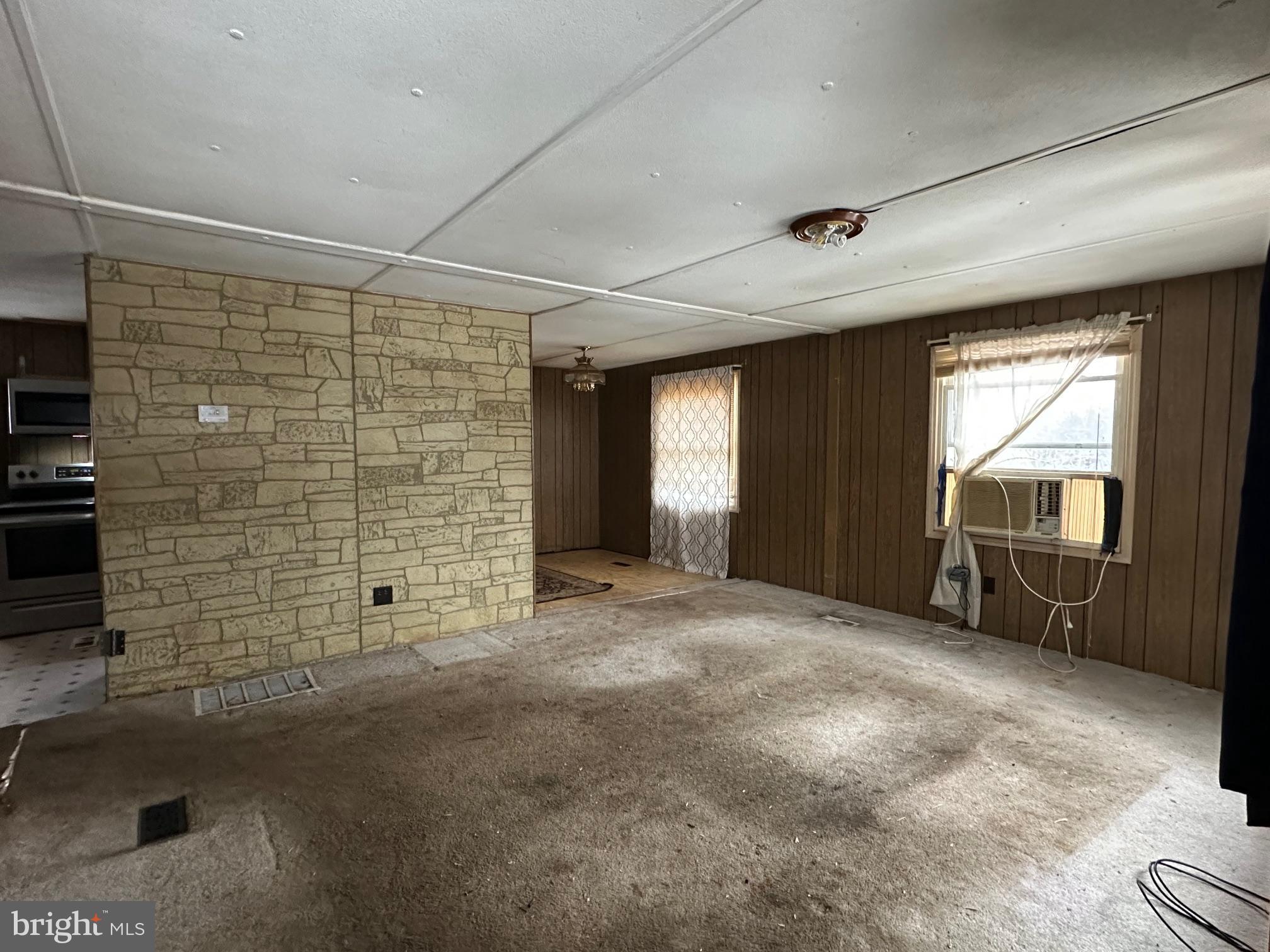 1063 CHESTNUT STREET