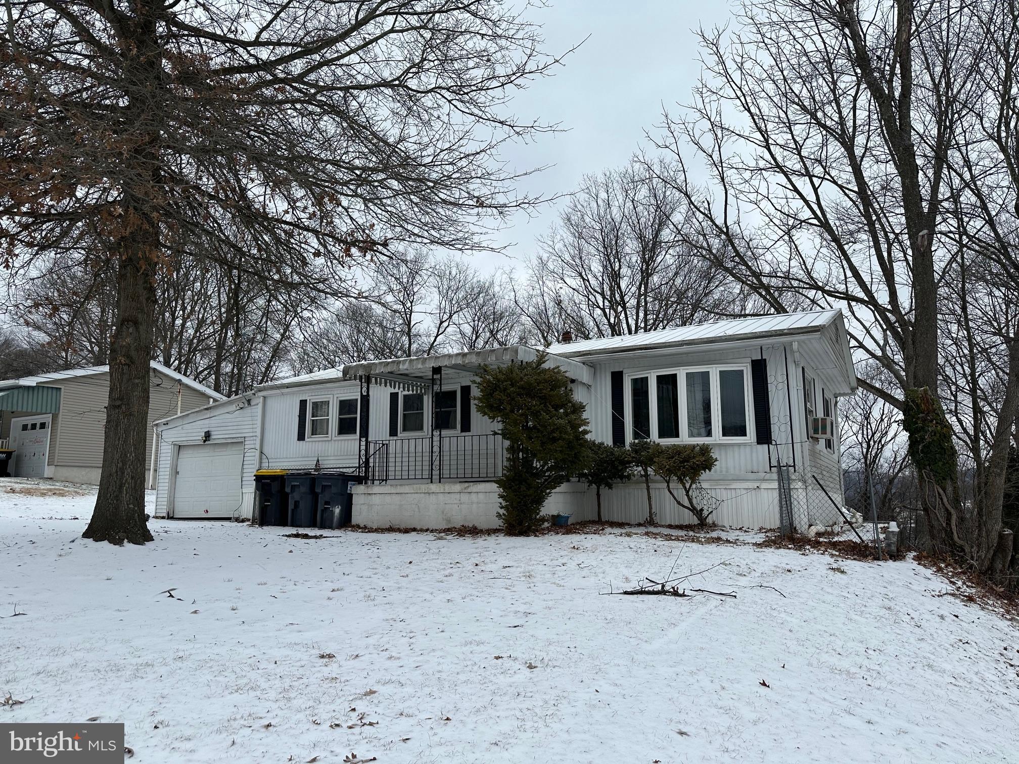 1063 CHESTNUT STREET