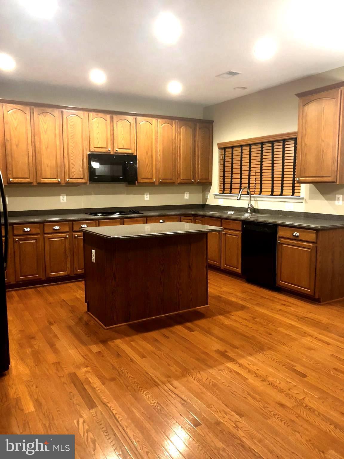 WILLOW PARK - Residential