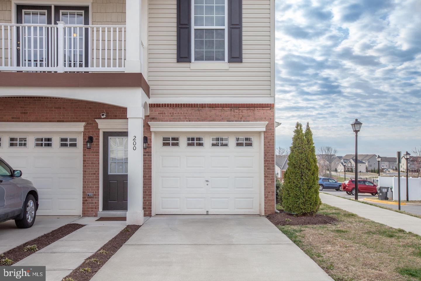 COLONIAL FORGE CONDOMINIUM - Residential