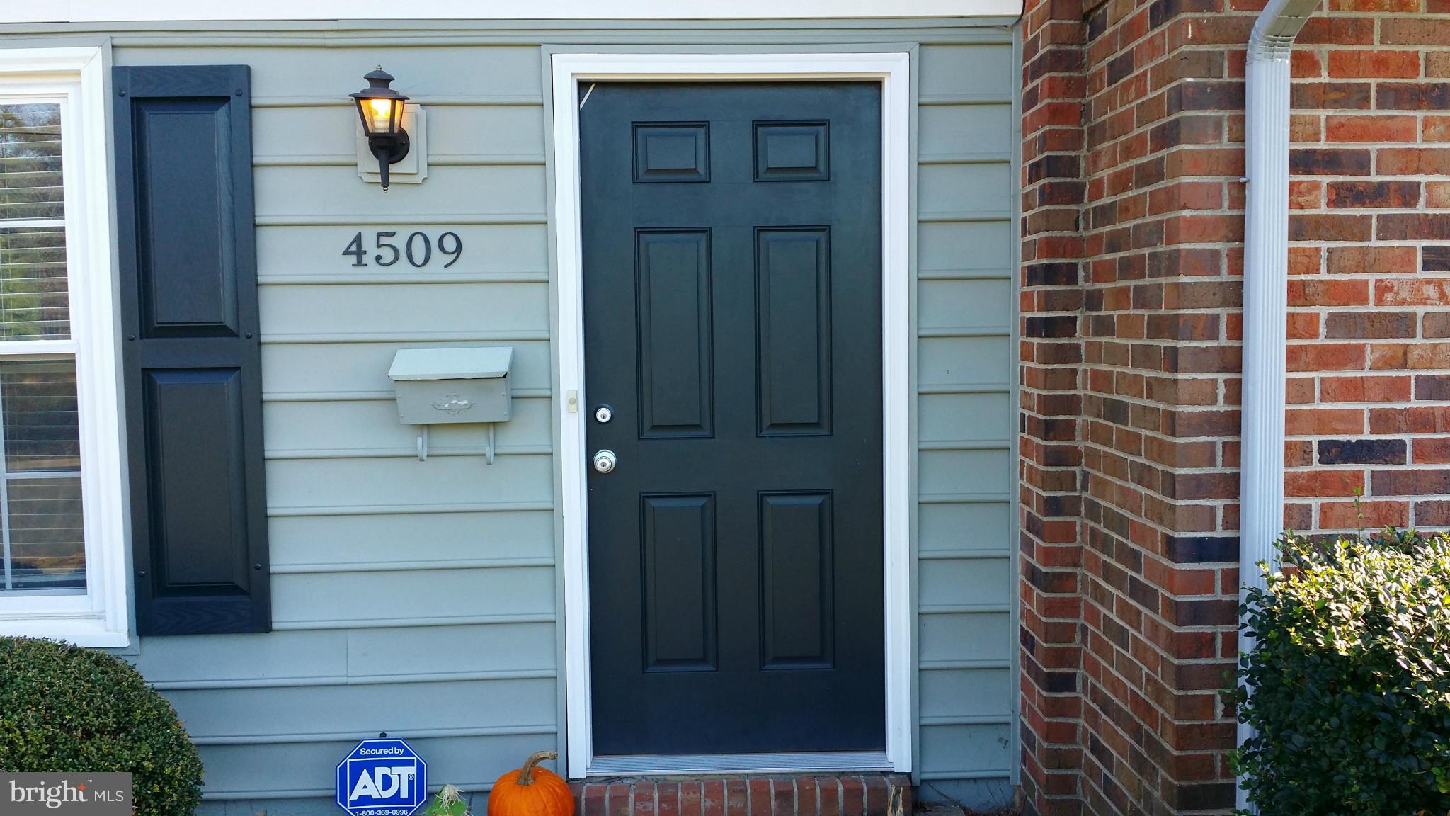 BERKELEY VILLAGE - Residential