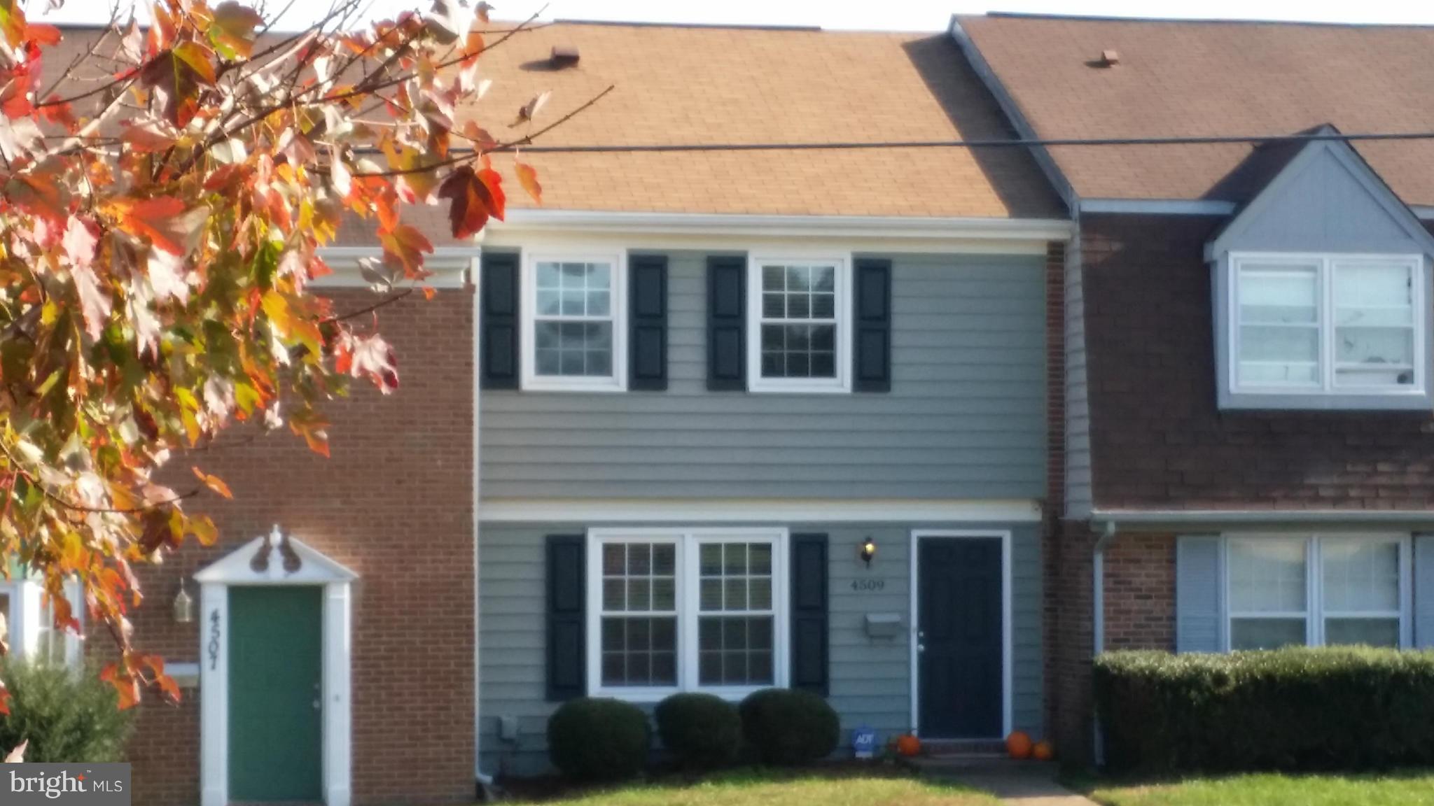 BERKELEY VILLAGE - Residential