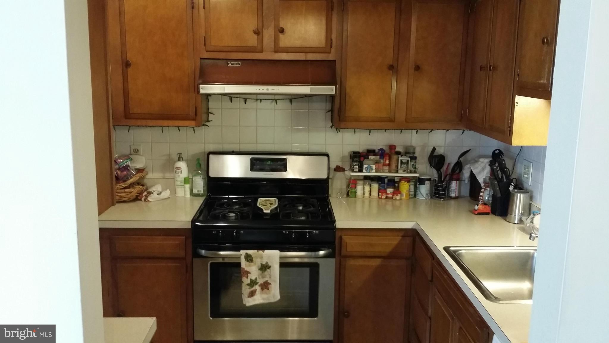 BERKELEY VILLAGE - Residential