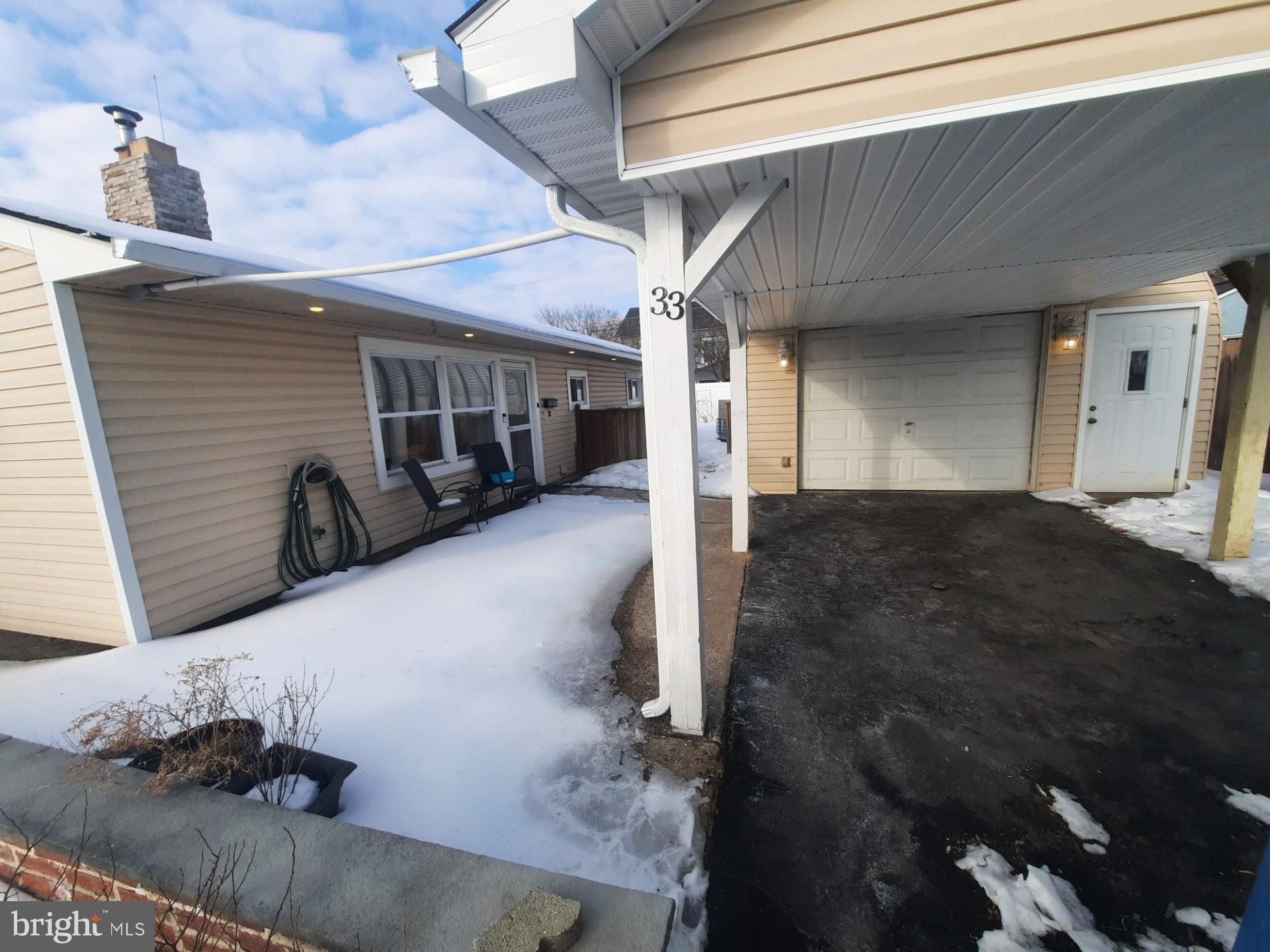 LAKESIDE - Residential