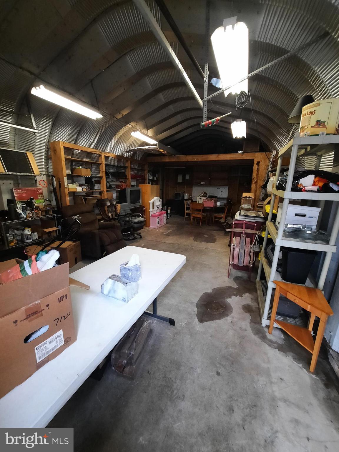 LAKESIDE - Residential