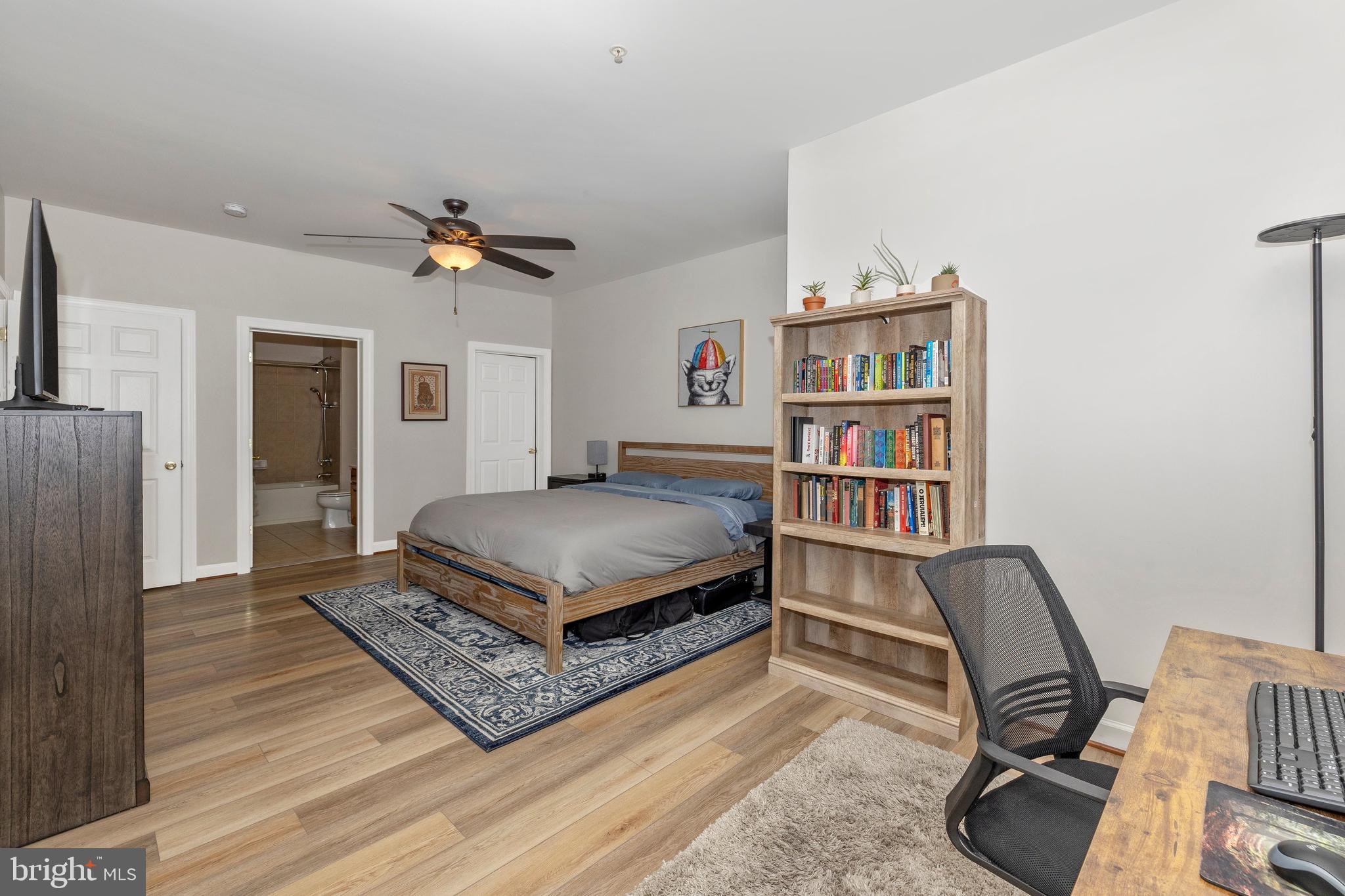 DOWNTOWN FREDERICK - Residential