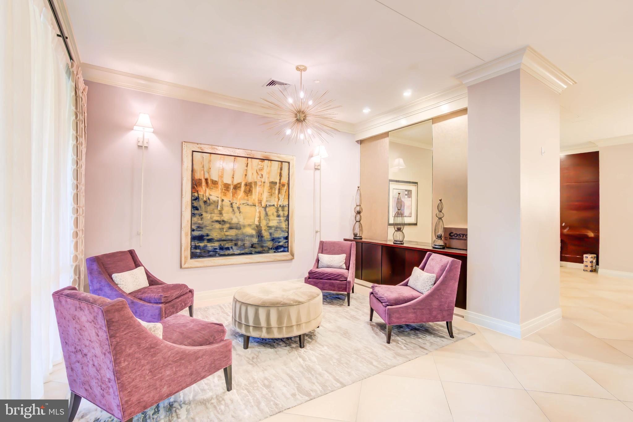 MIDTOWN ALEXANDRIA STATION CONDOMINIUM - Residential Lease