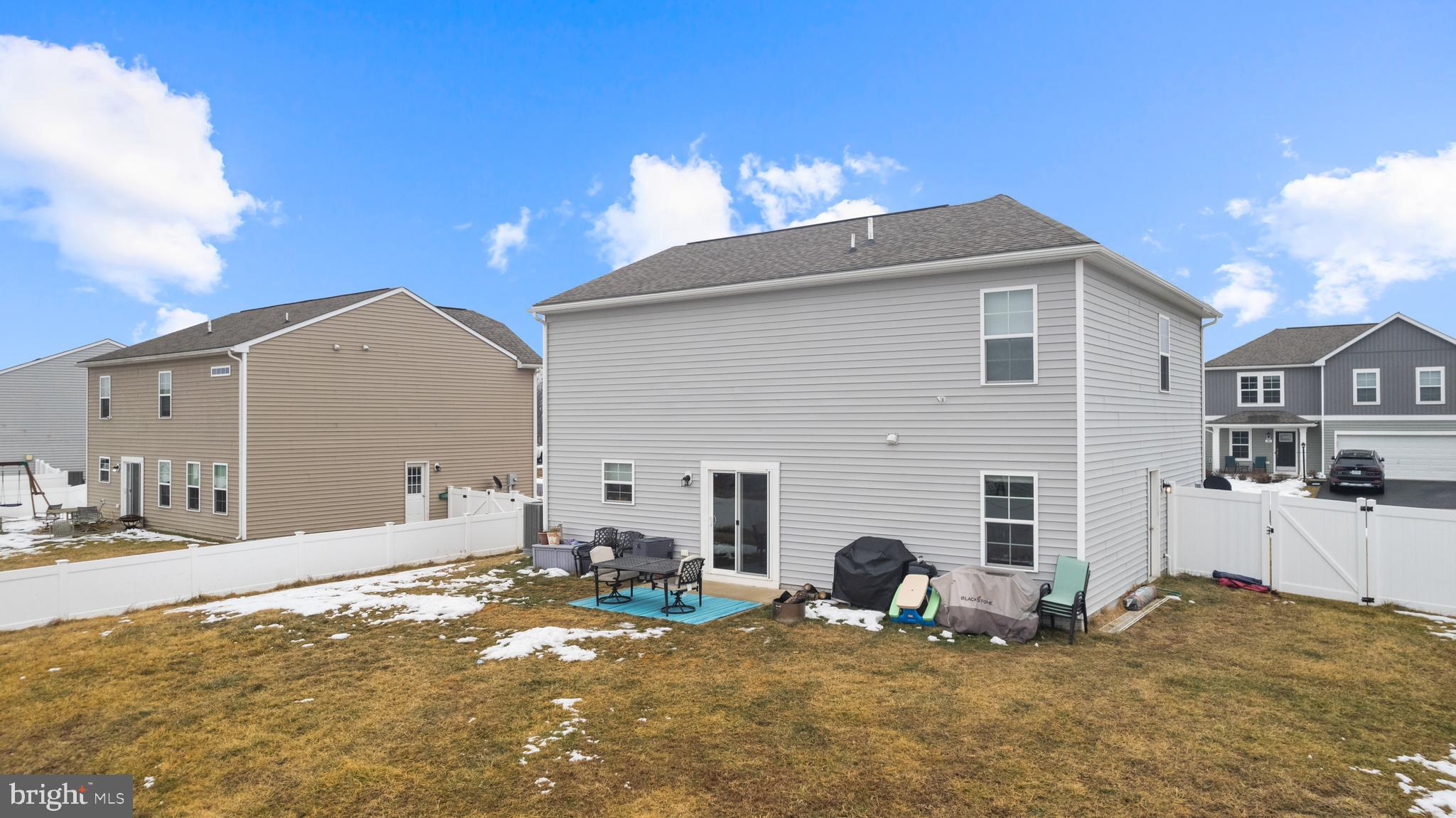 MORNING DOVE ESTATES - Residential