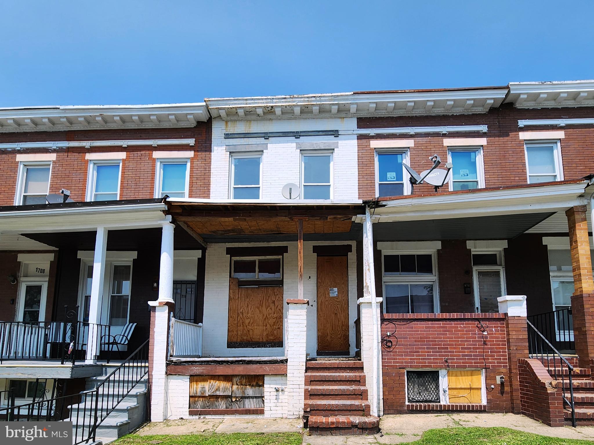 ONLINE AUCTION: Bidding begins 06/18/2025 @ 10:00 AM. Bidding ends 06/20/2025 @ 11:20 AM. List Price is Suggested Opening Bid. 2 Story Porch-Front Shell Townhouse located in the Coldstream Homestead Montebello area of Baltimore City. Residents can enjoy the nearby attractions such as Clifton Park, Clifton Park Golf Course, Lake Montebello, & Belair Edison Crossing Shopping Center. Property is Vacant. Easy Access to major traffic artery Harford Road. Deposit: $5,000.