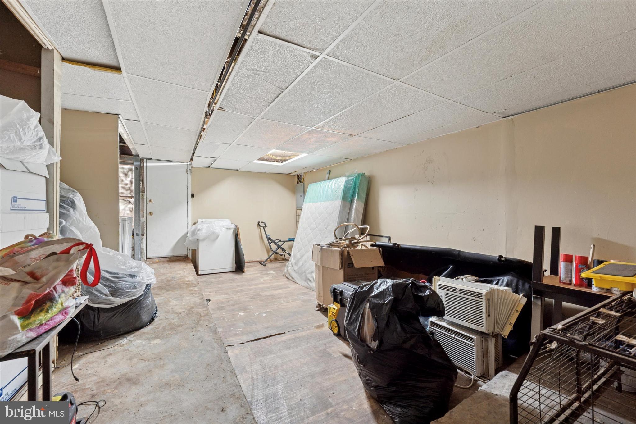 SHARON HILL - Residential