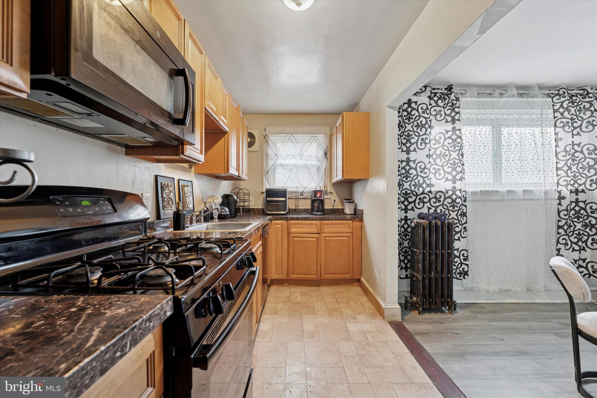 SHARON HILL - Residential