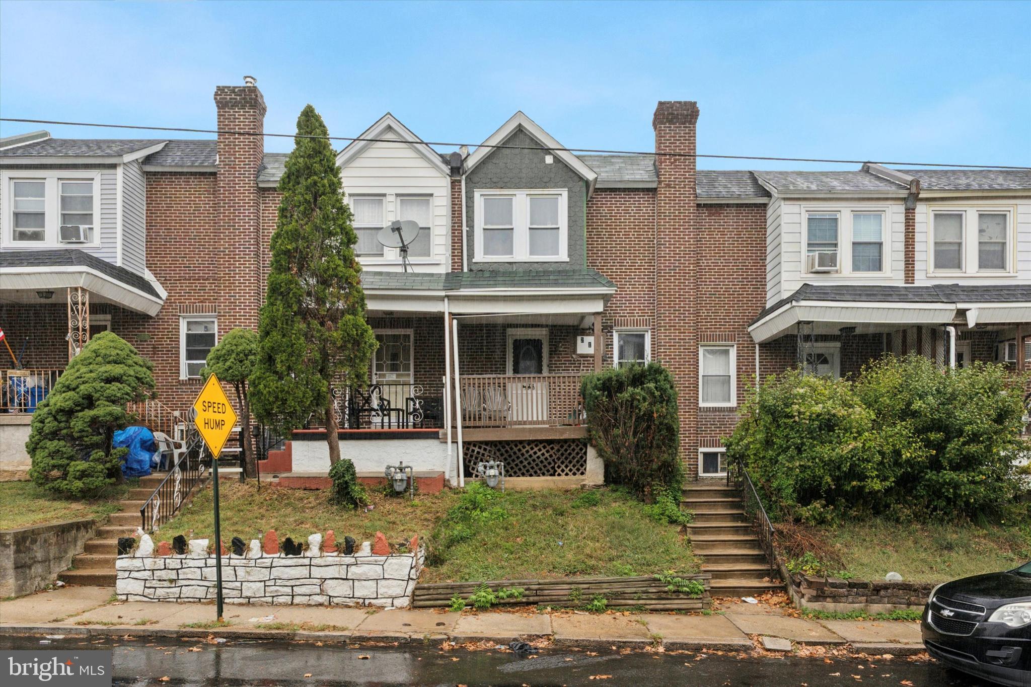 SHARON HILL - Residential