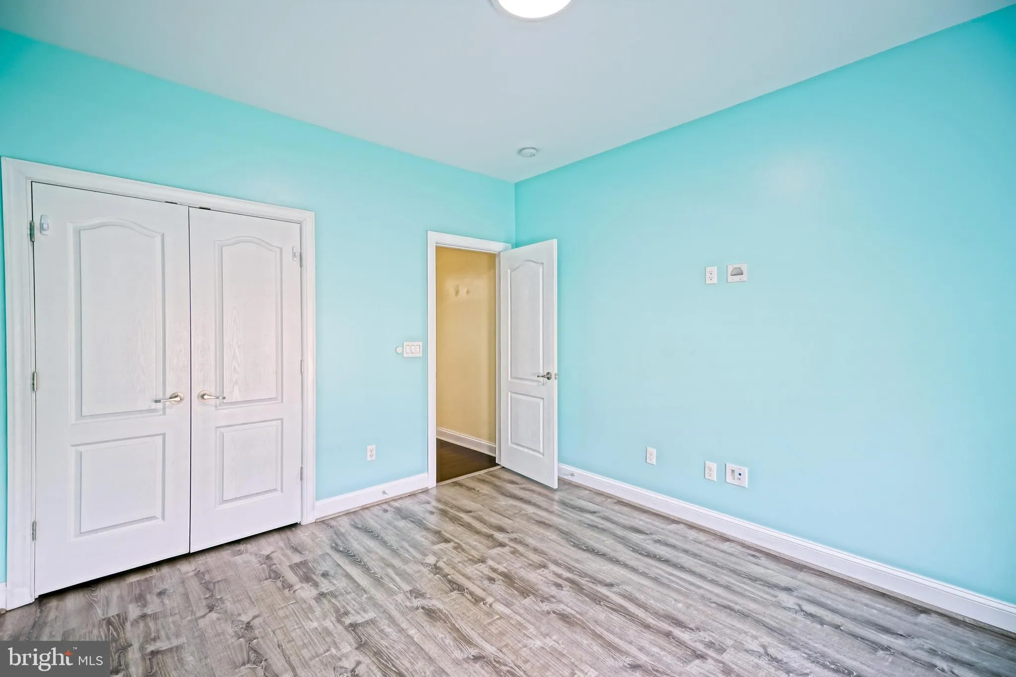 Lewes, Delaware 19958, United States, 5 Bedrooms Bedrooms, ,3 BathroomsBathrooms,Residential,Active,121642