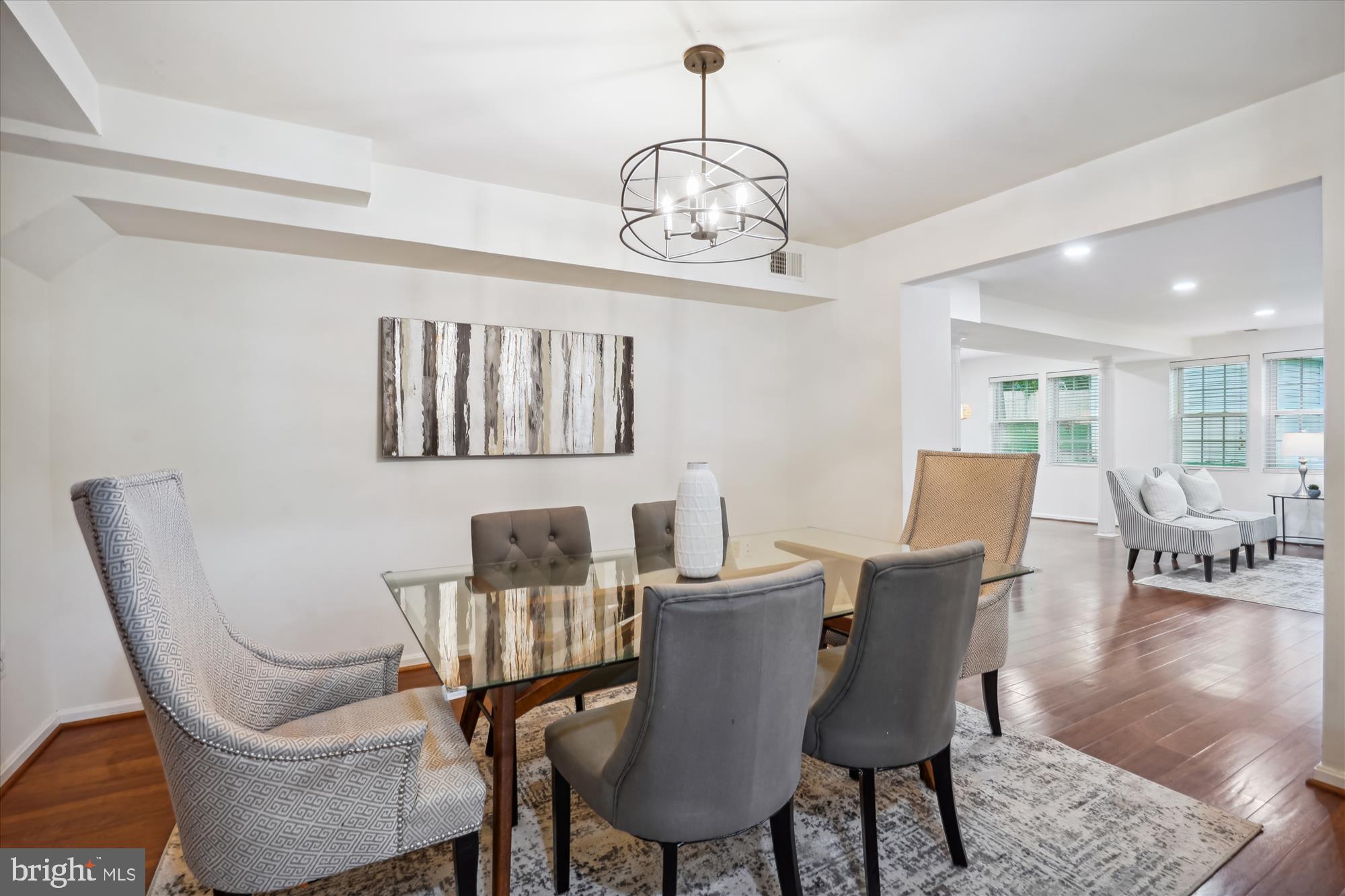 VIENNA WOODS - Residential Lease