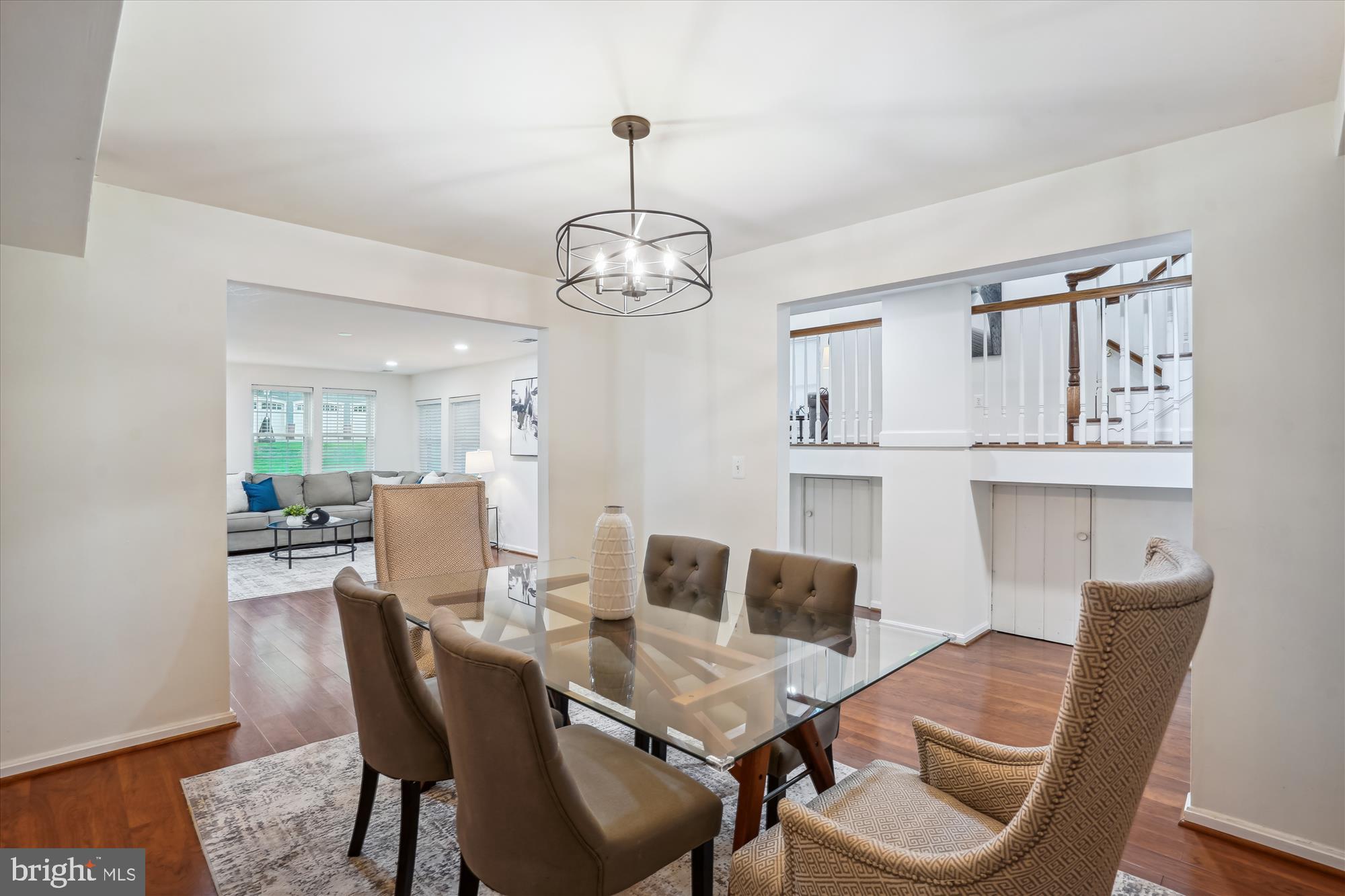 VIENNA WOODS - Residential Lease