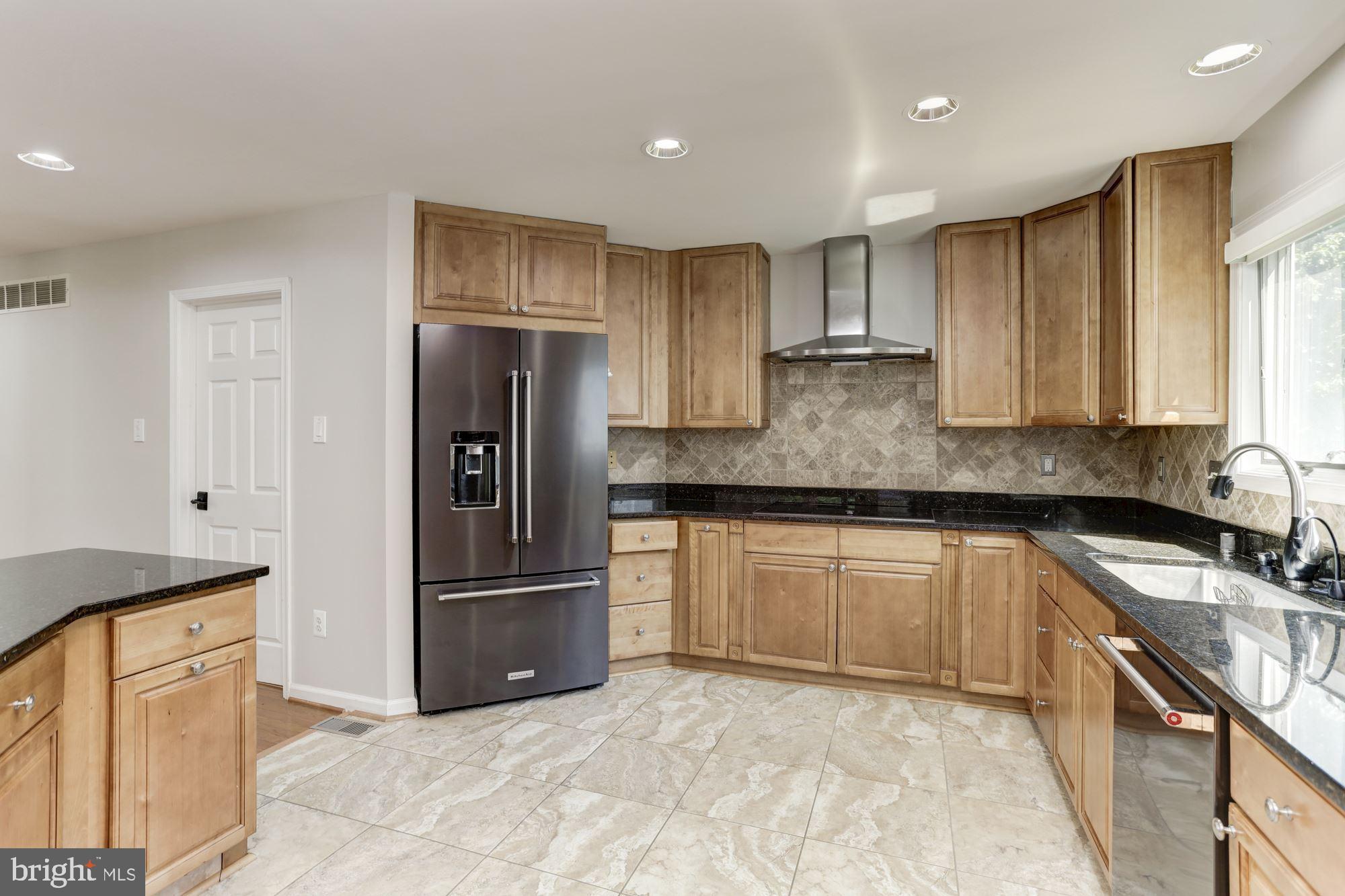 VILLAGE OF HICKORY RIDGE - Residential