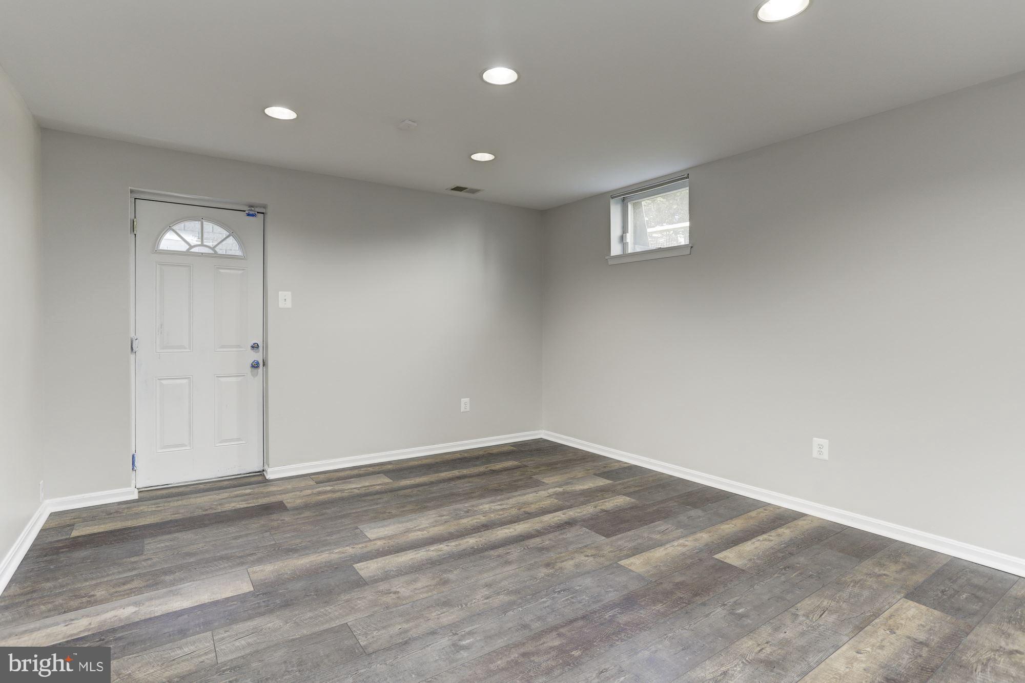 VILLAGE OF HICKORY RIDGE - Residential