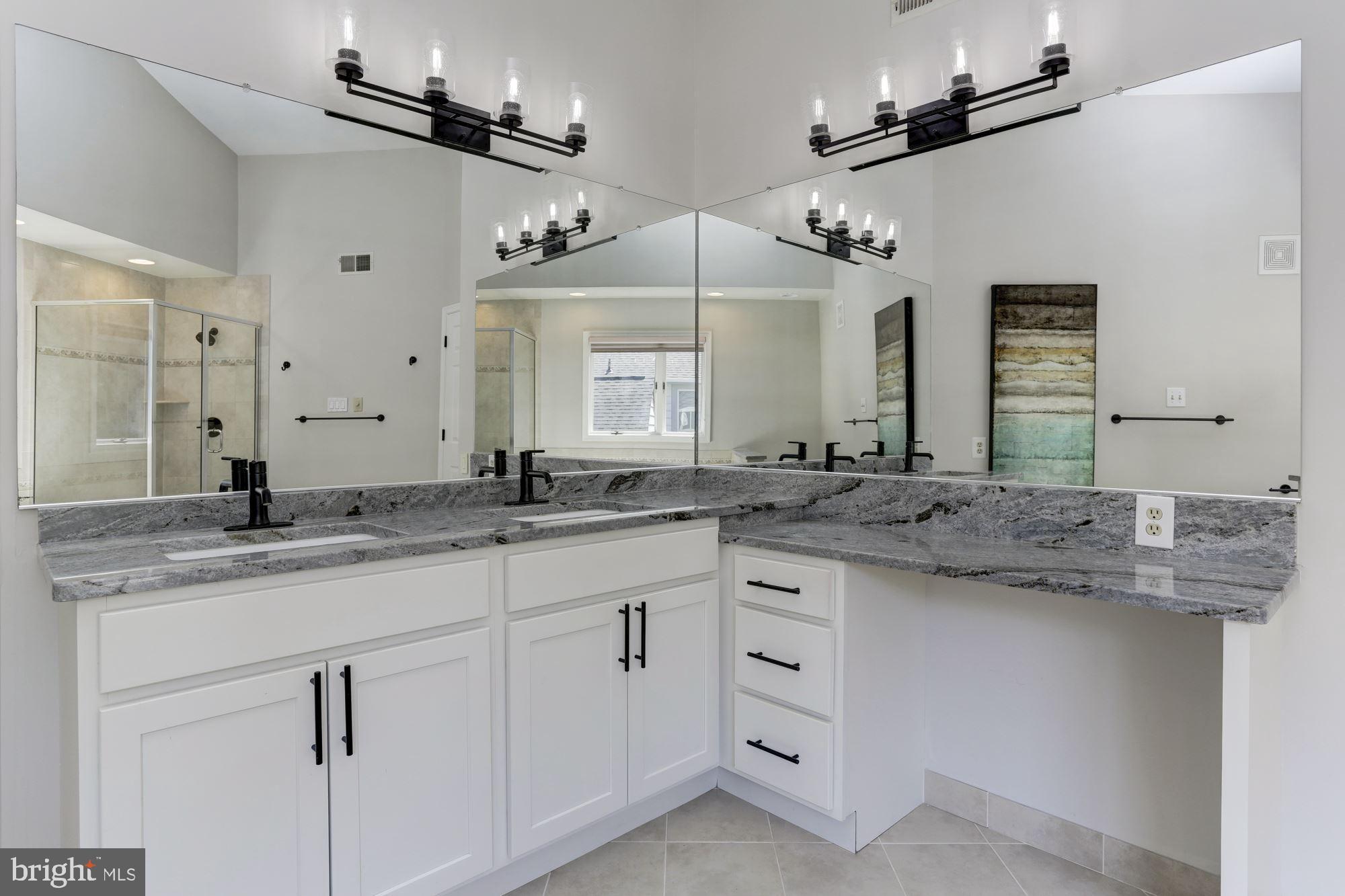 VILLAGE OF HICKORY RIDGE - Residential