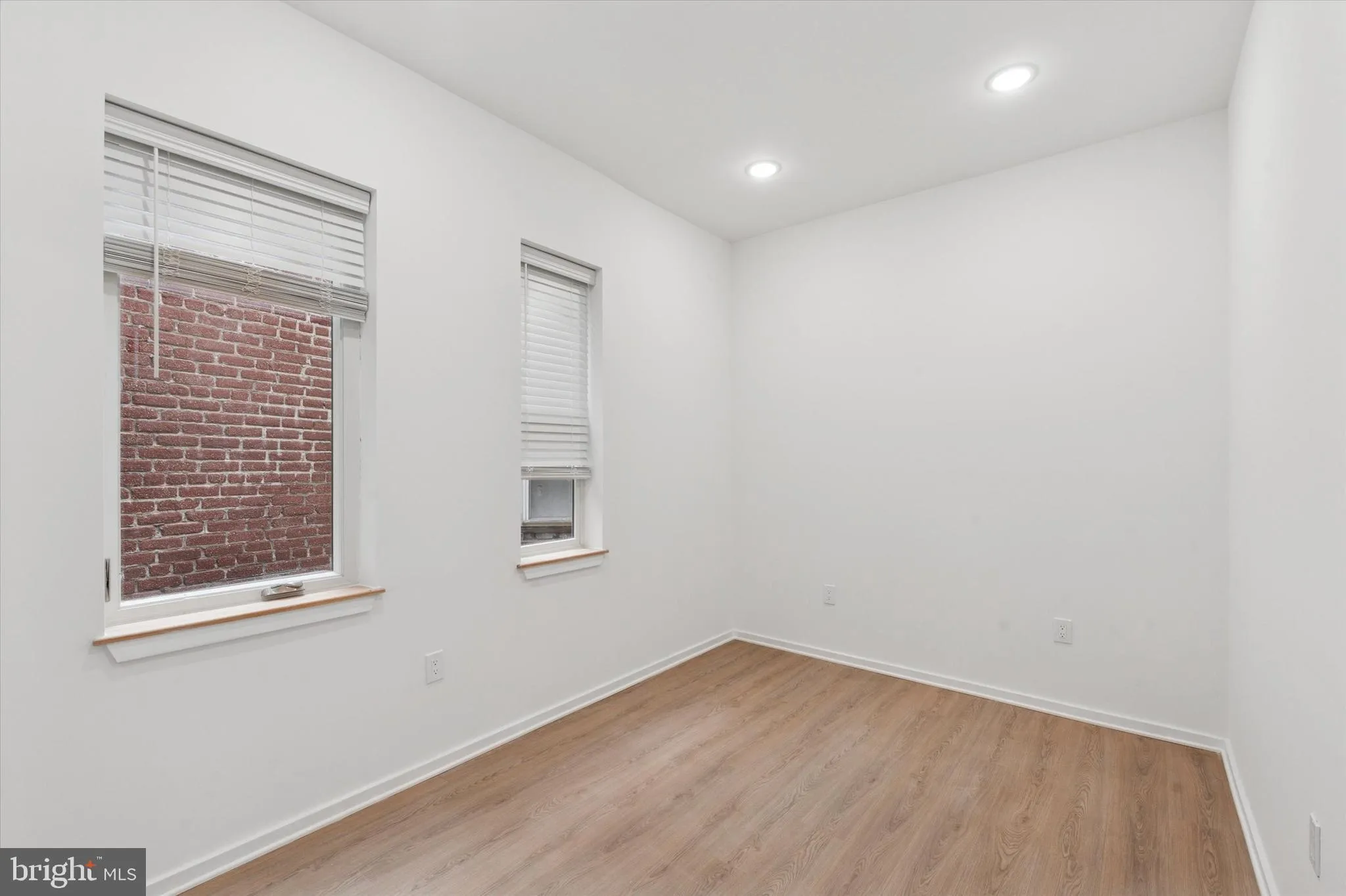 Philadelphia, Pennsylvania 19147, United States, 2 Bedrooms Bedrooms, ,2 BathroomsBathrooms,Residential,Active,138015