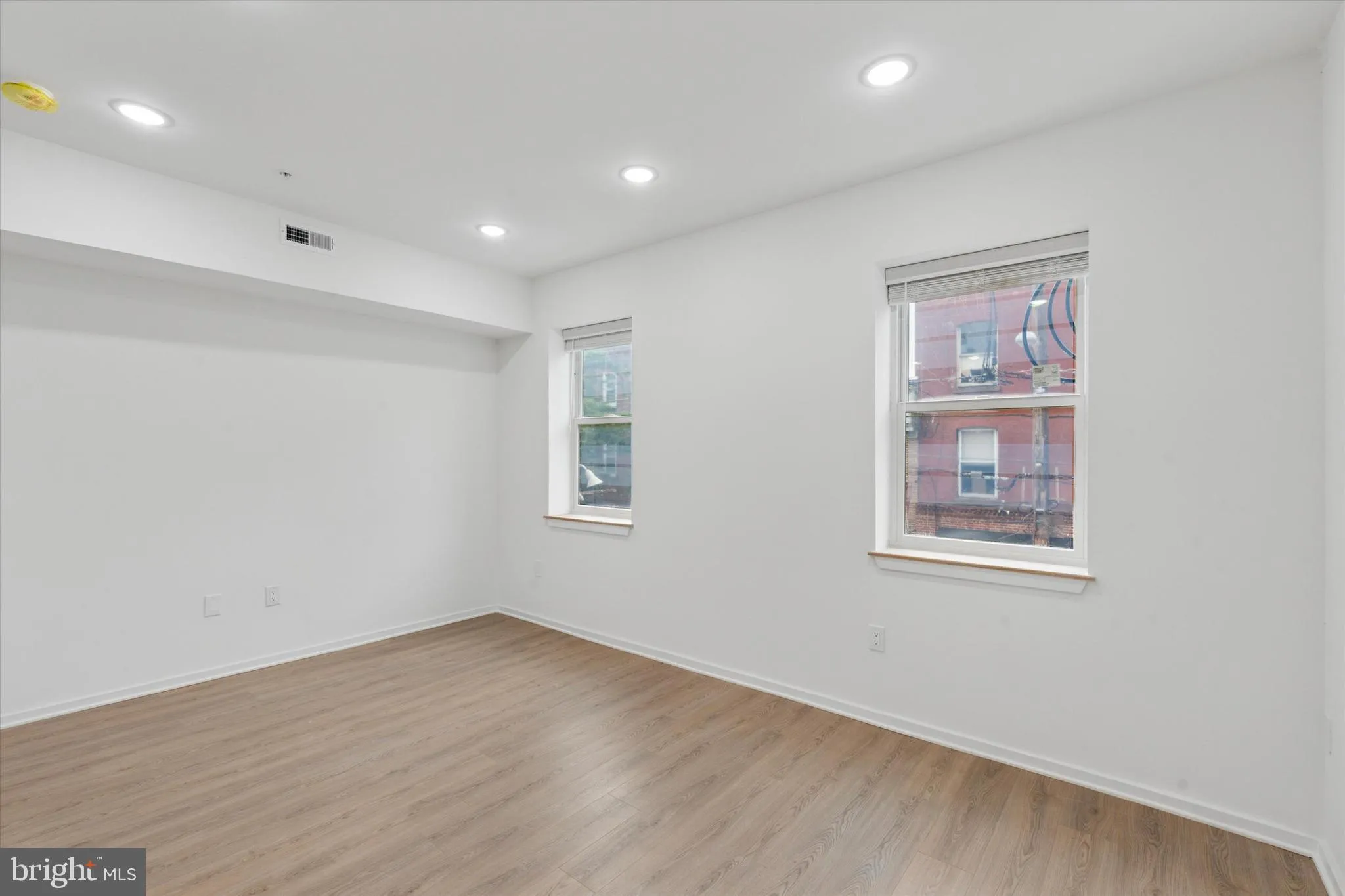 Philadelphia, Pennsylvania 19147, United States, 2 Bedrooms Bedrooms, ,2 BathroomsBathrooms,Residential,Active,138015