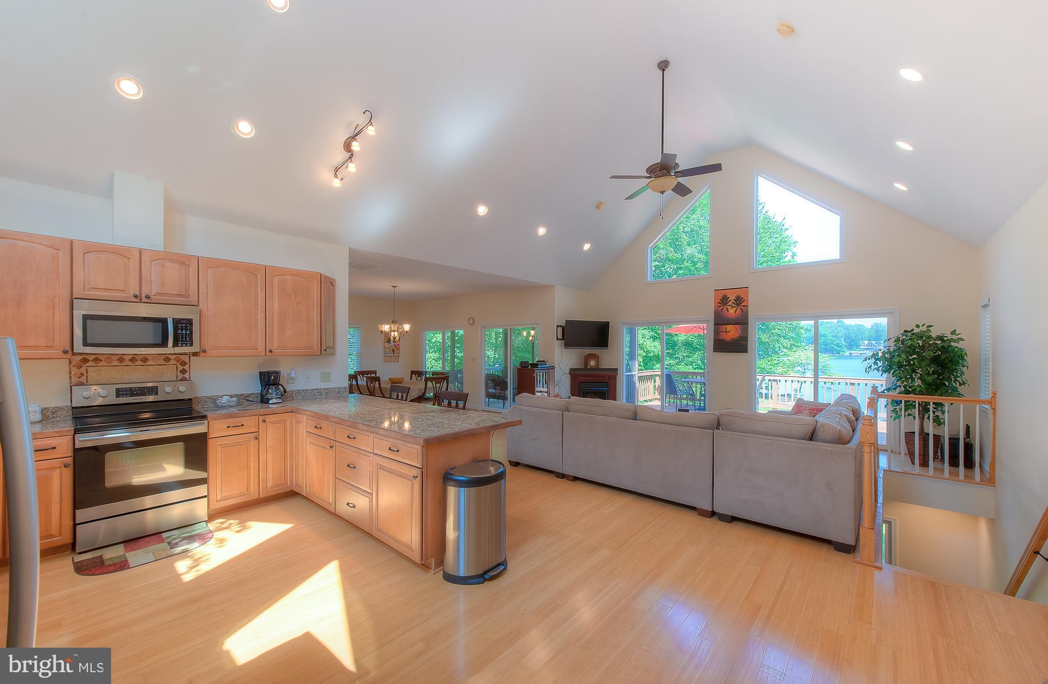 BEECHWOOD ESTATES - Residential