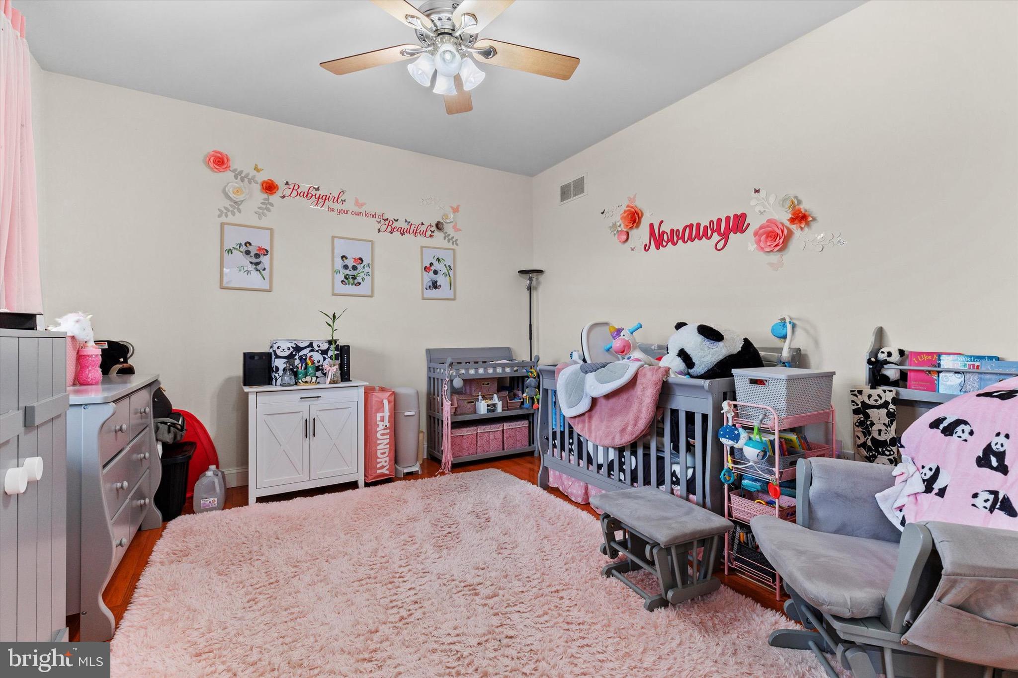 MORGANS RUN - Residential