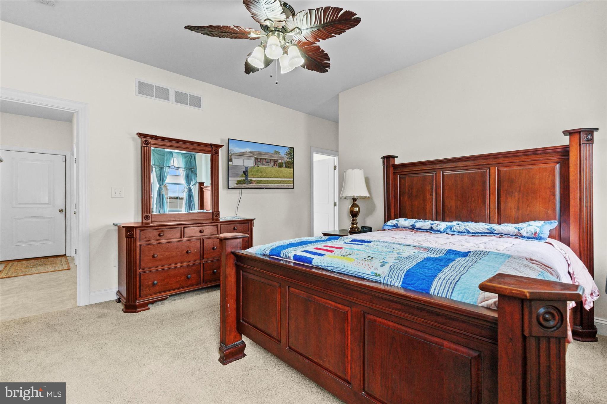 MORGANS RUN - Residential