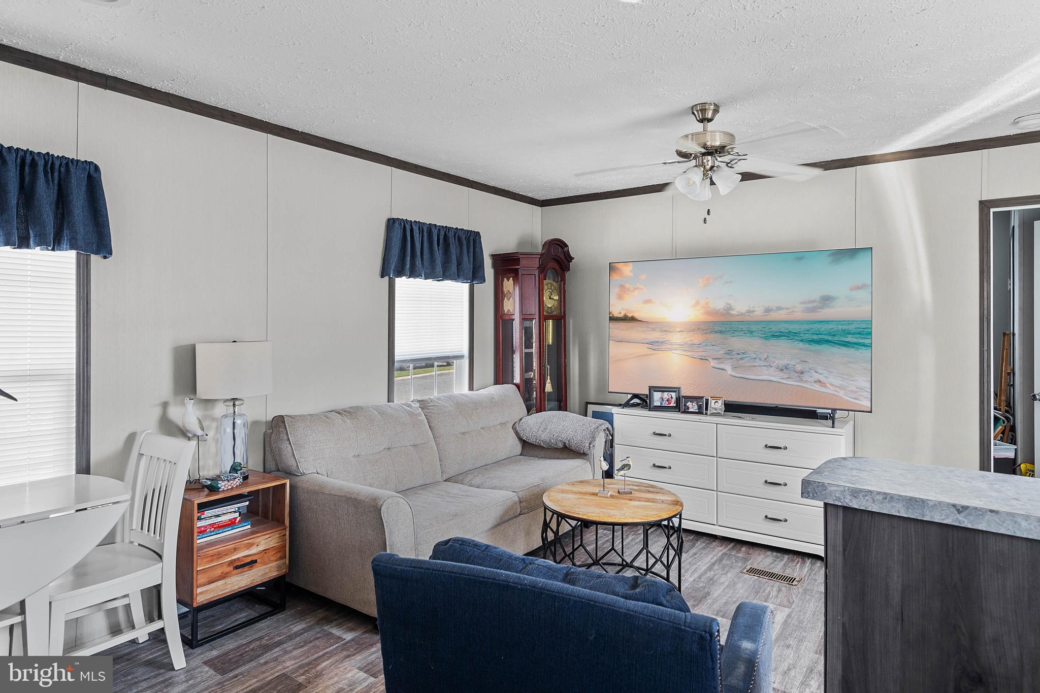 SALT LIFE PARK LLC - Residential