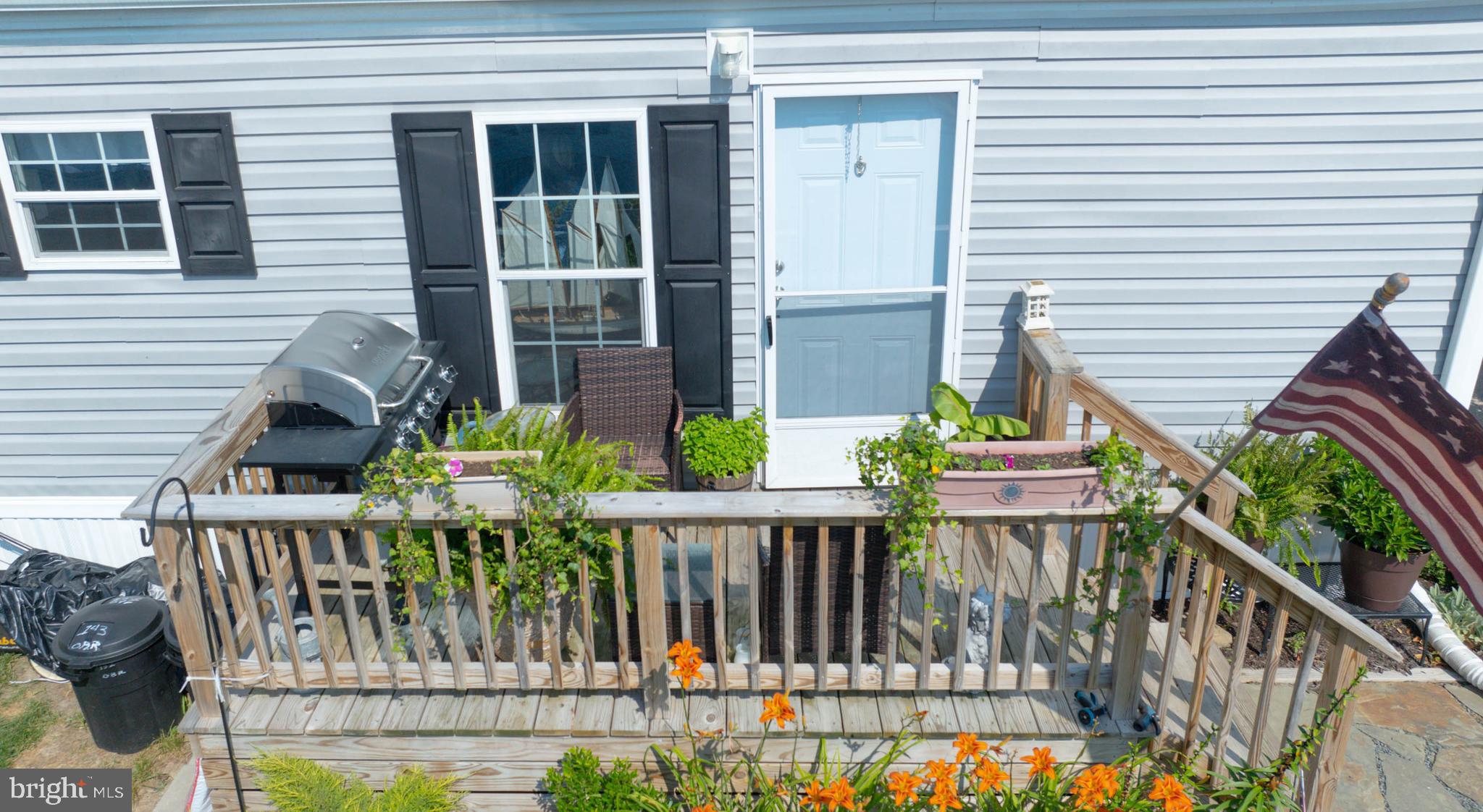 SALT LIFE PARK LLC - Residential