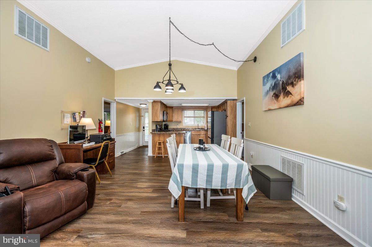 THE WOODS - Residential