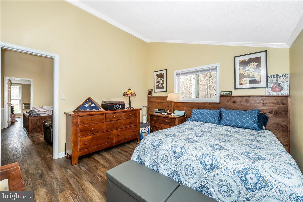 THE WOODS - Residential