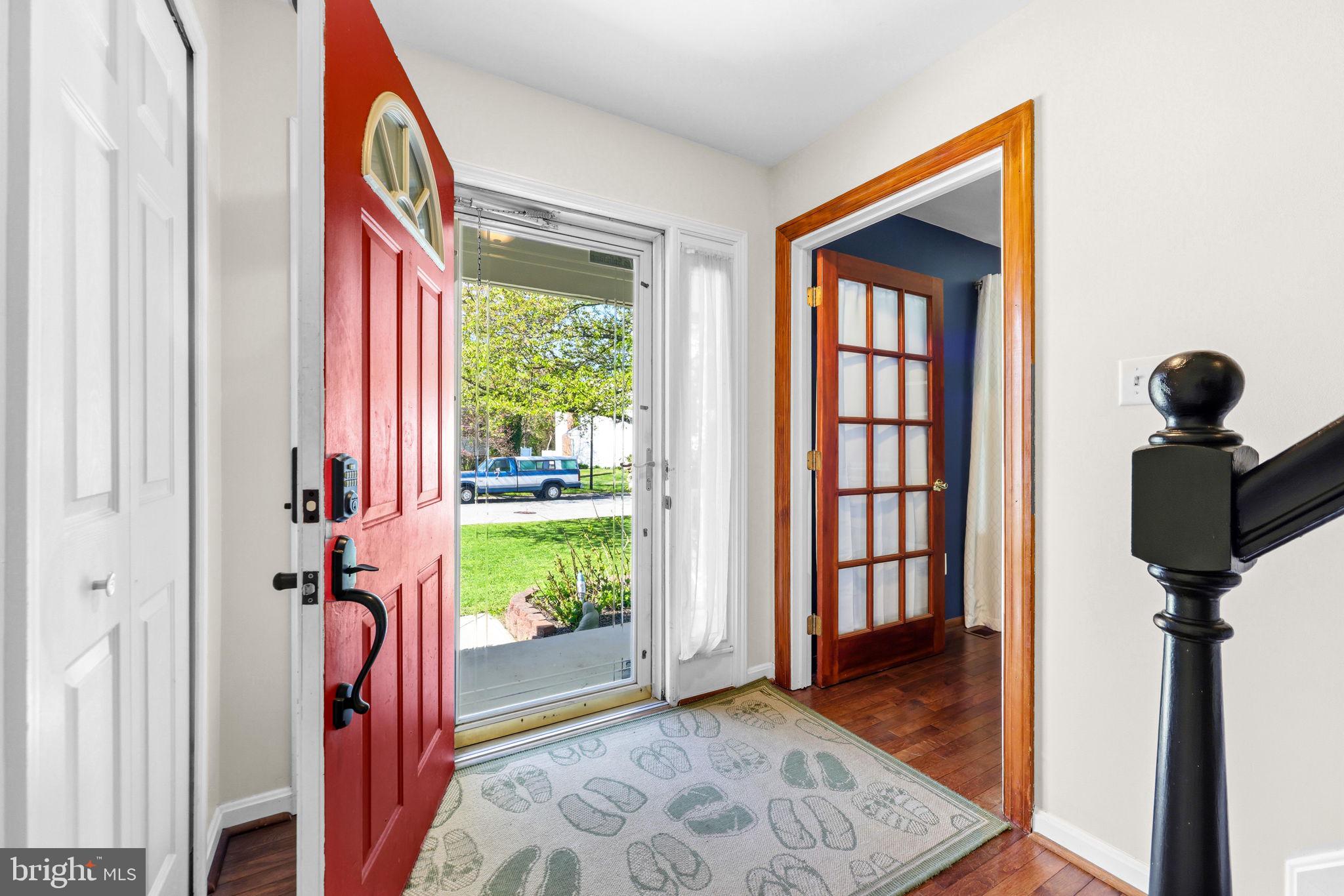 FOX CHASE - Residential