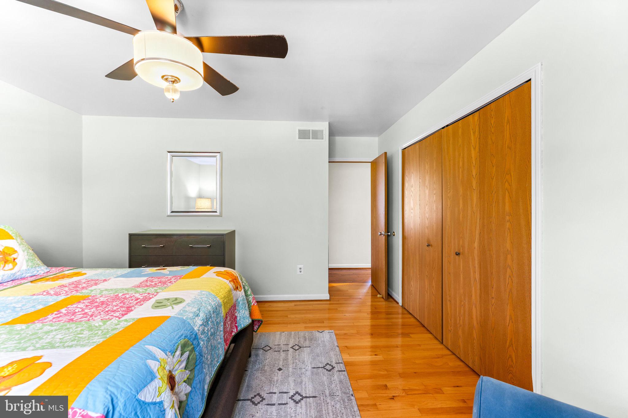 FOX CHASE - Residential