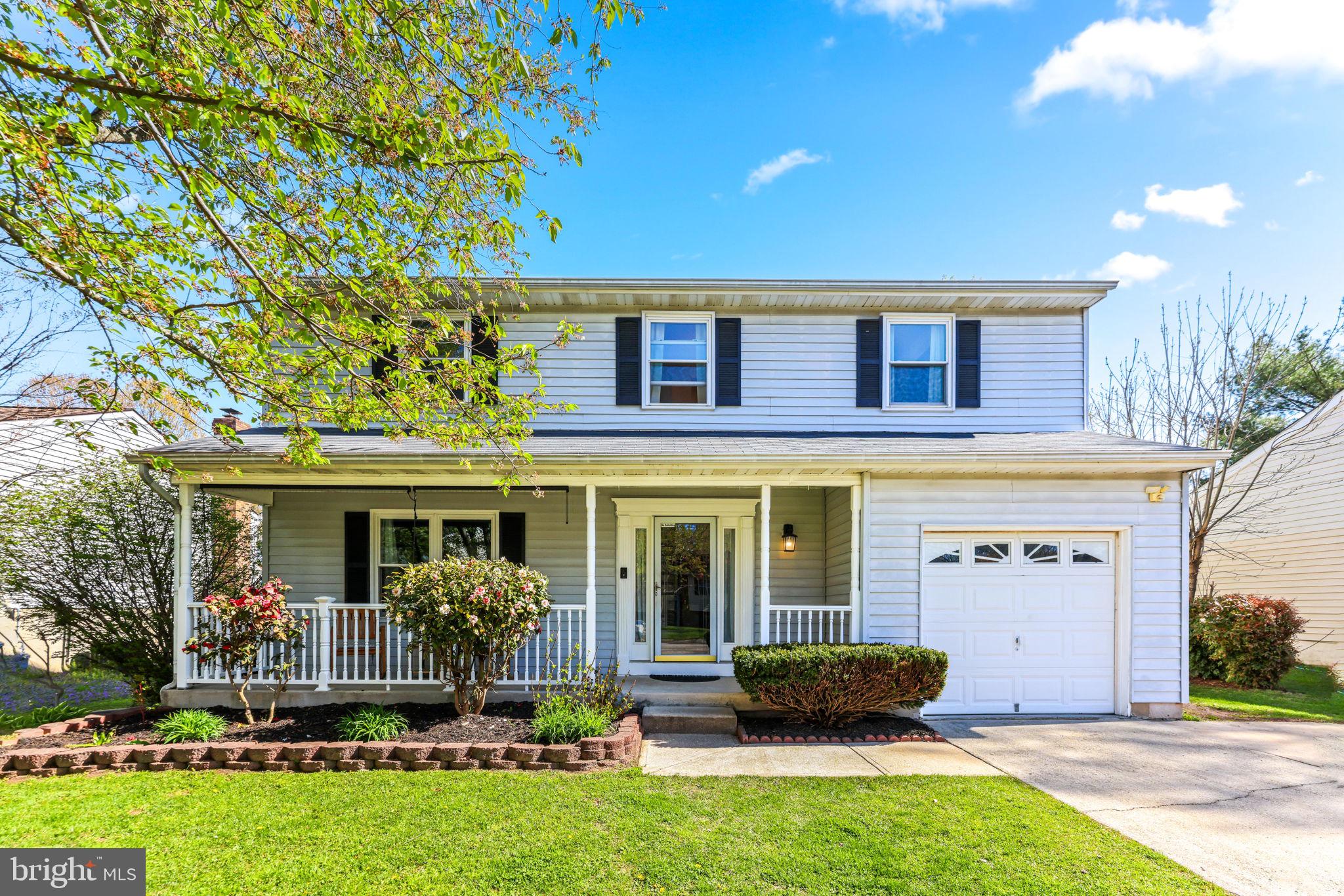 FOX CHASE - Residential