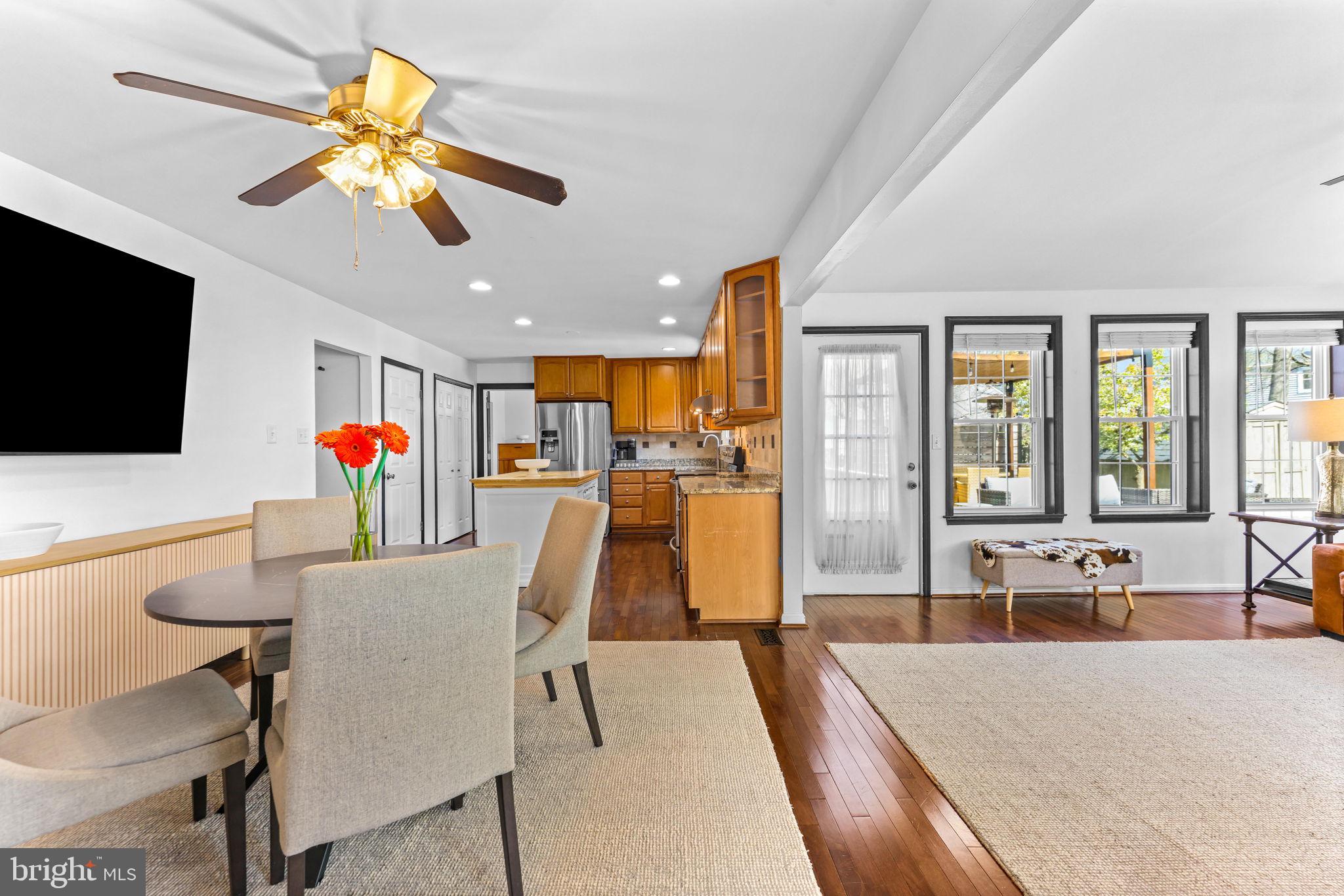 FOX CHASE - Residential