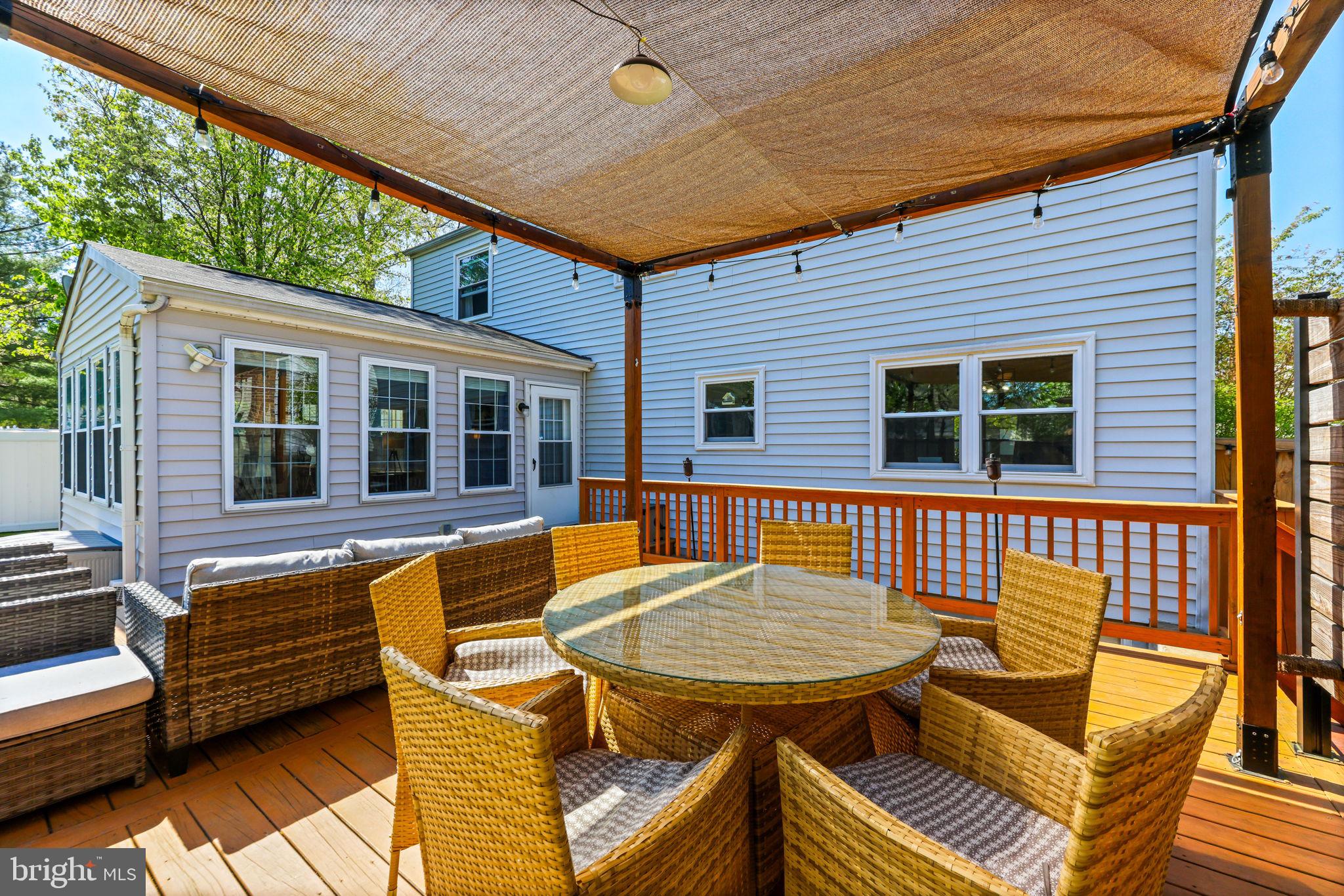 FOX CHASE - Residential