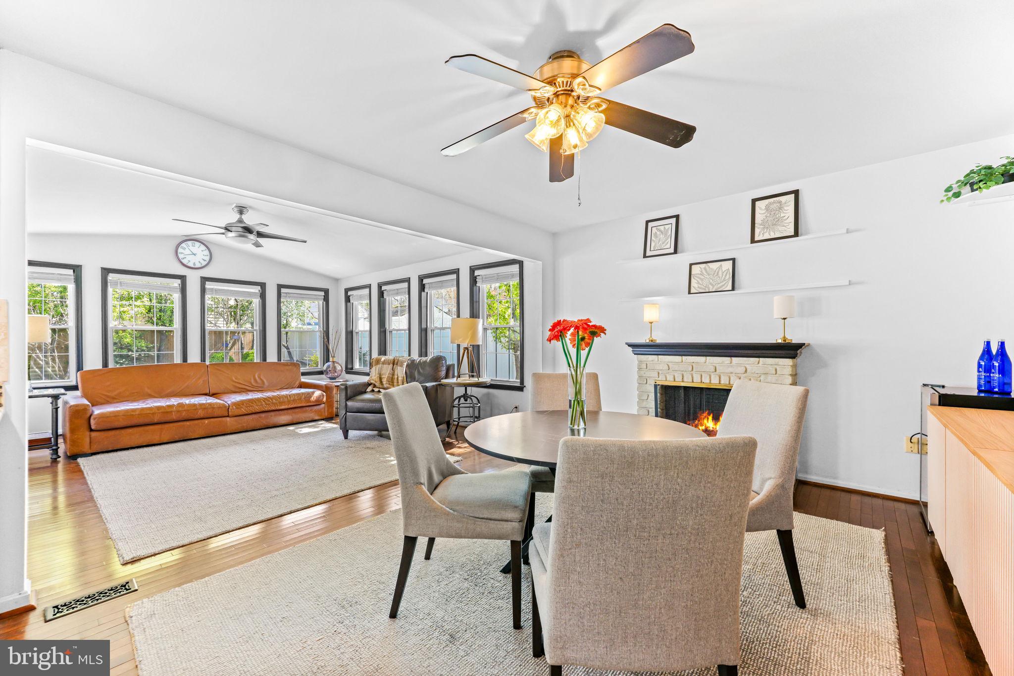 FOX CHASE - Residential