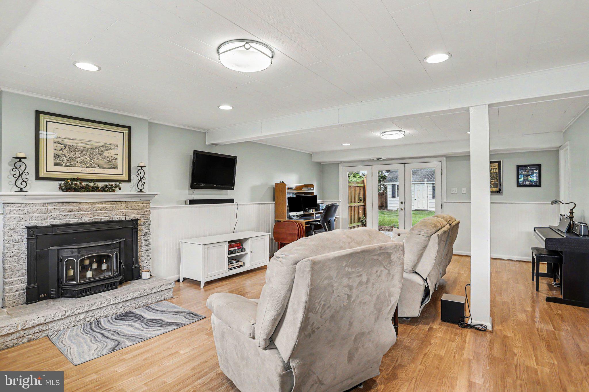 410 CLEARVIEW ROAD