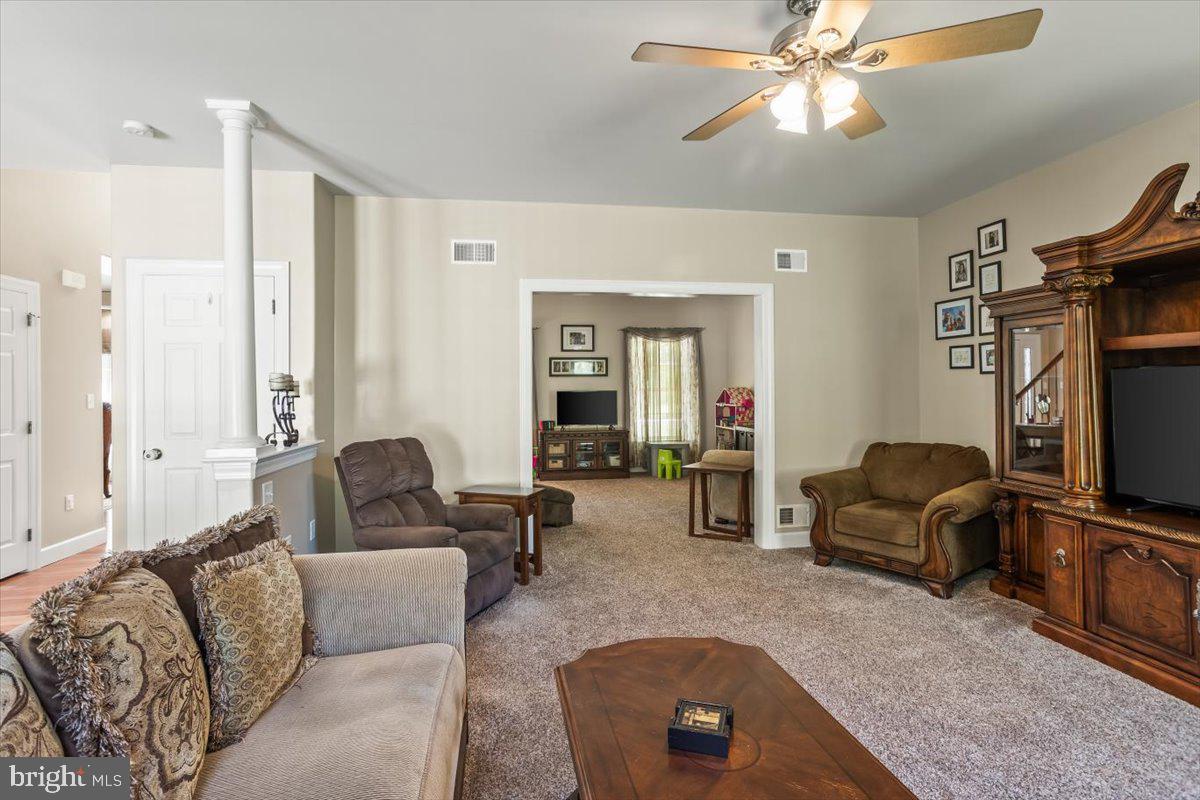 IRON VALLEY ESTATES - Residential