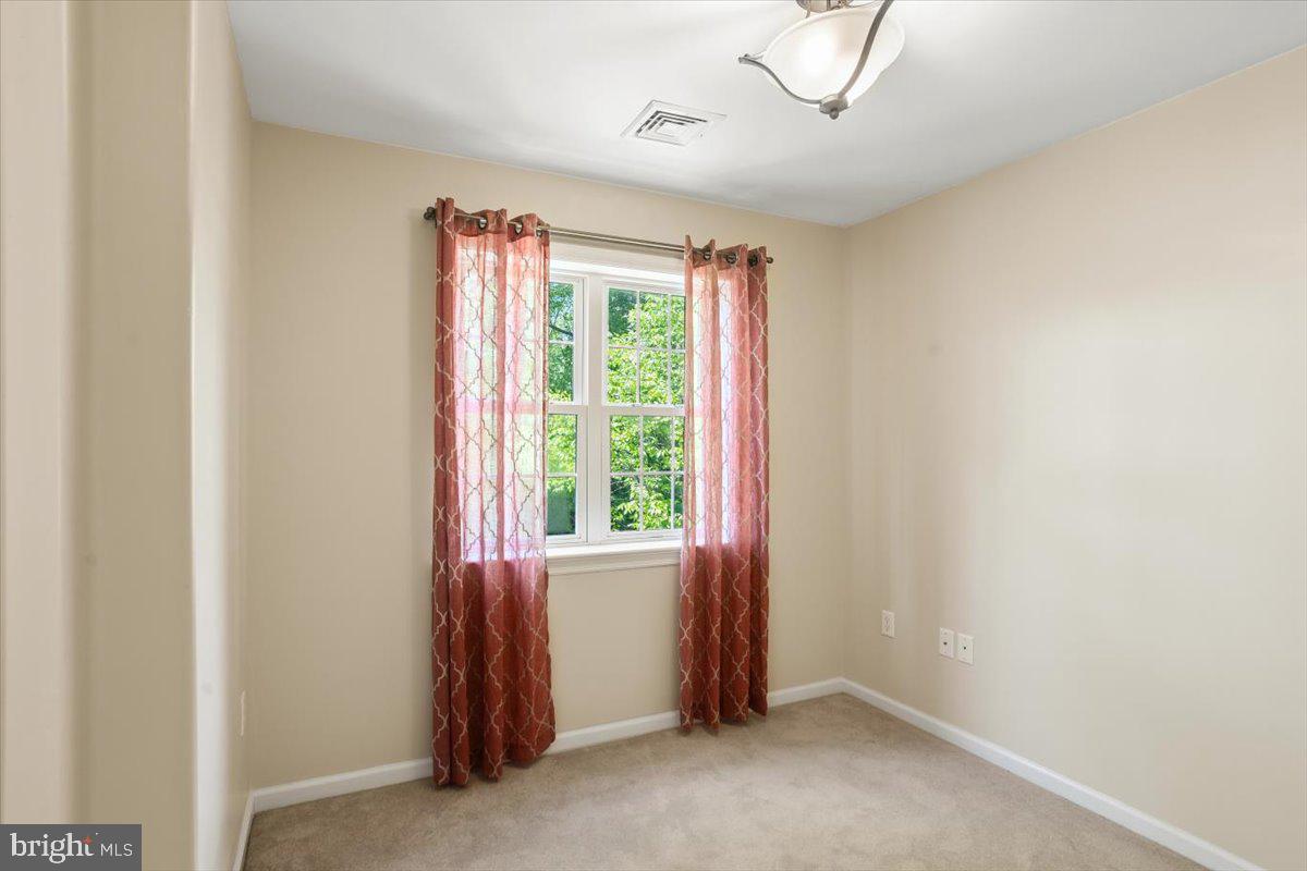 IRON VALLEY ESTATES - Residential