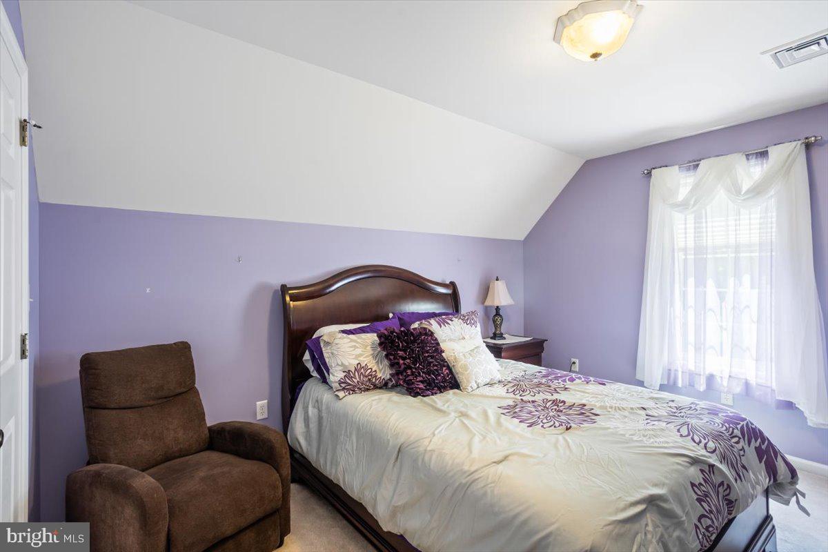 IRON VALLEY ESTATES - Residential