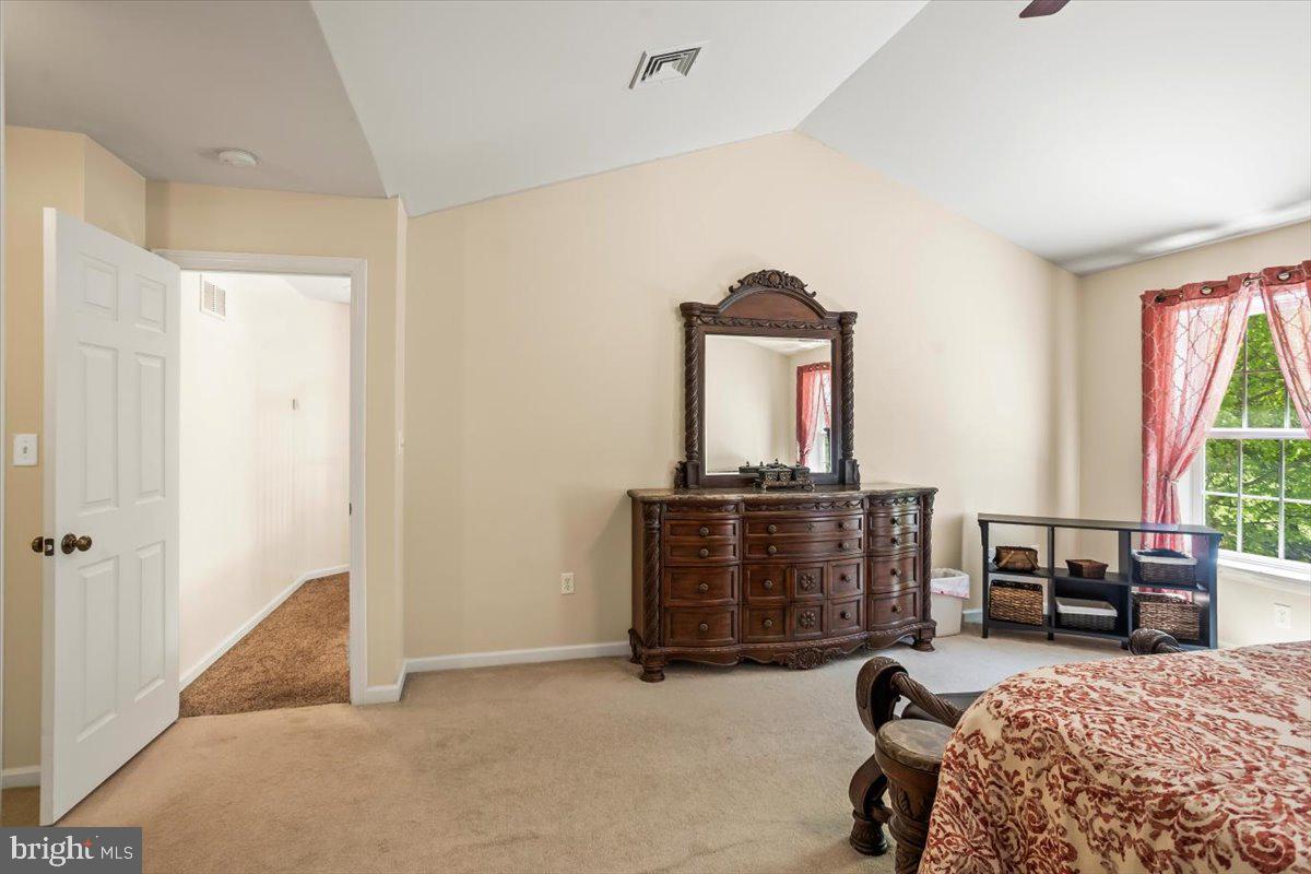 IRON VALLEY ESTATES - Residential