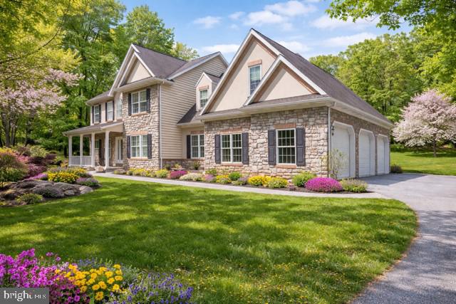 IRON VALLEY ESTATES - Residential