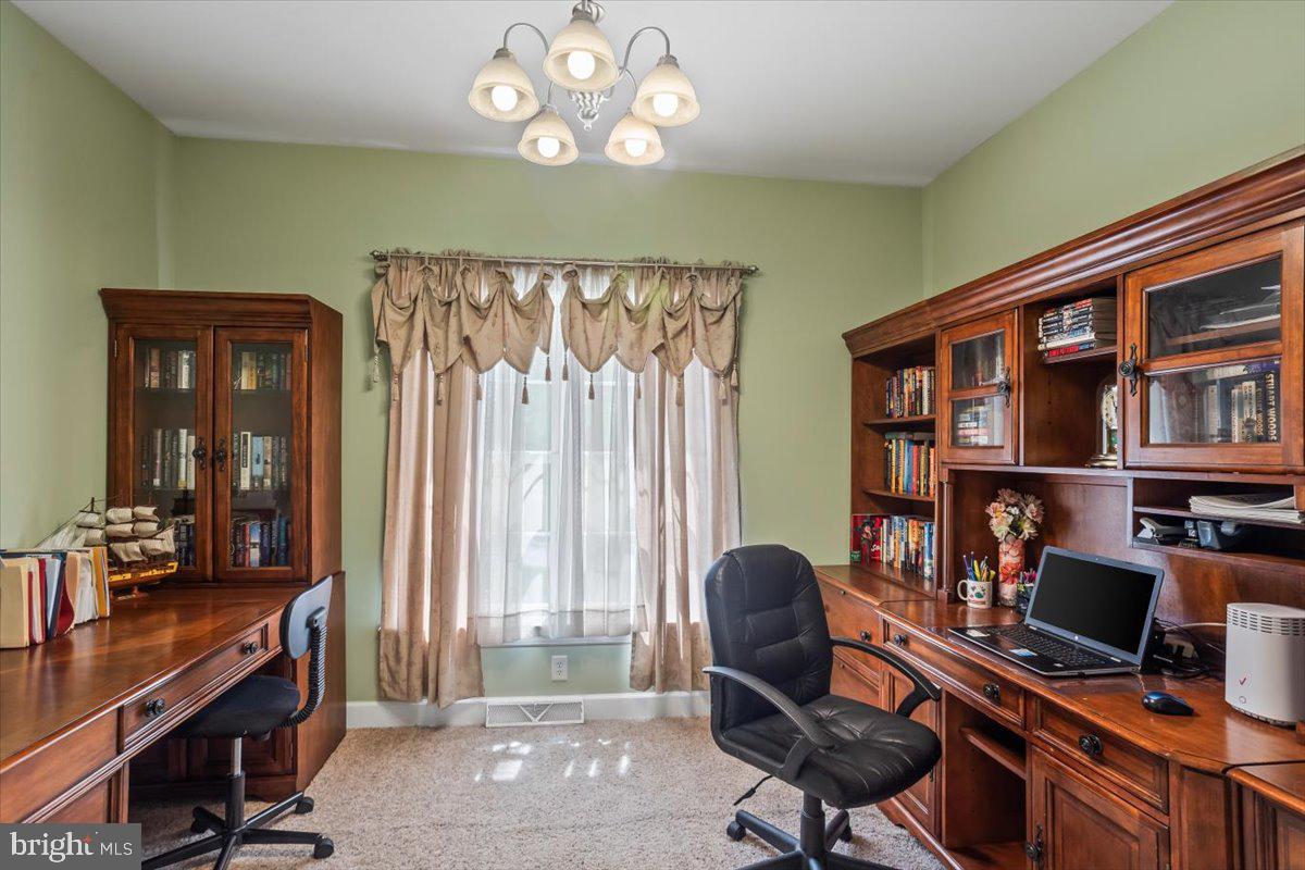 IRON VALLEY ESTATES - Residential